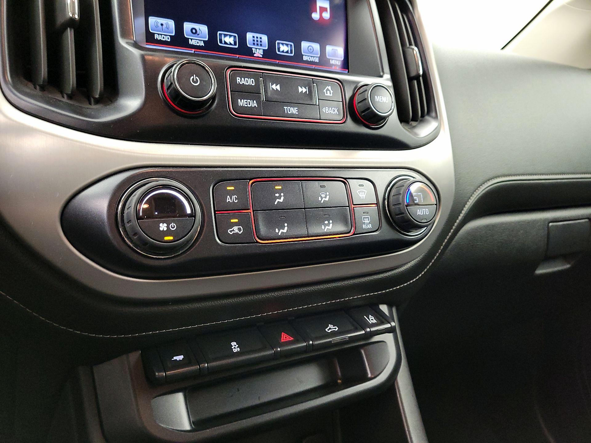 Thumbnail: 2016 GMC Canyon - 16