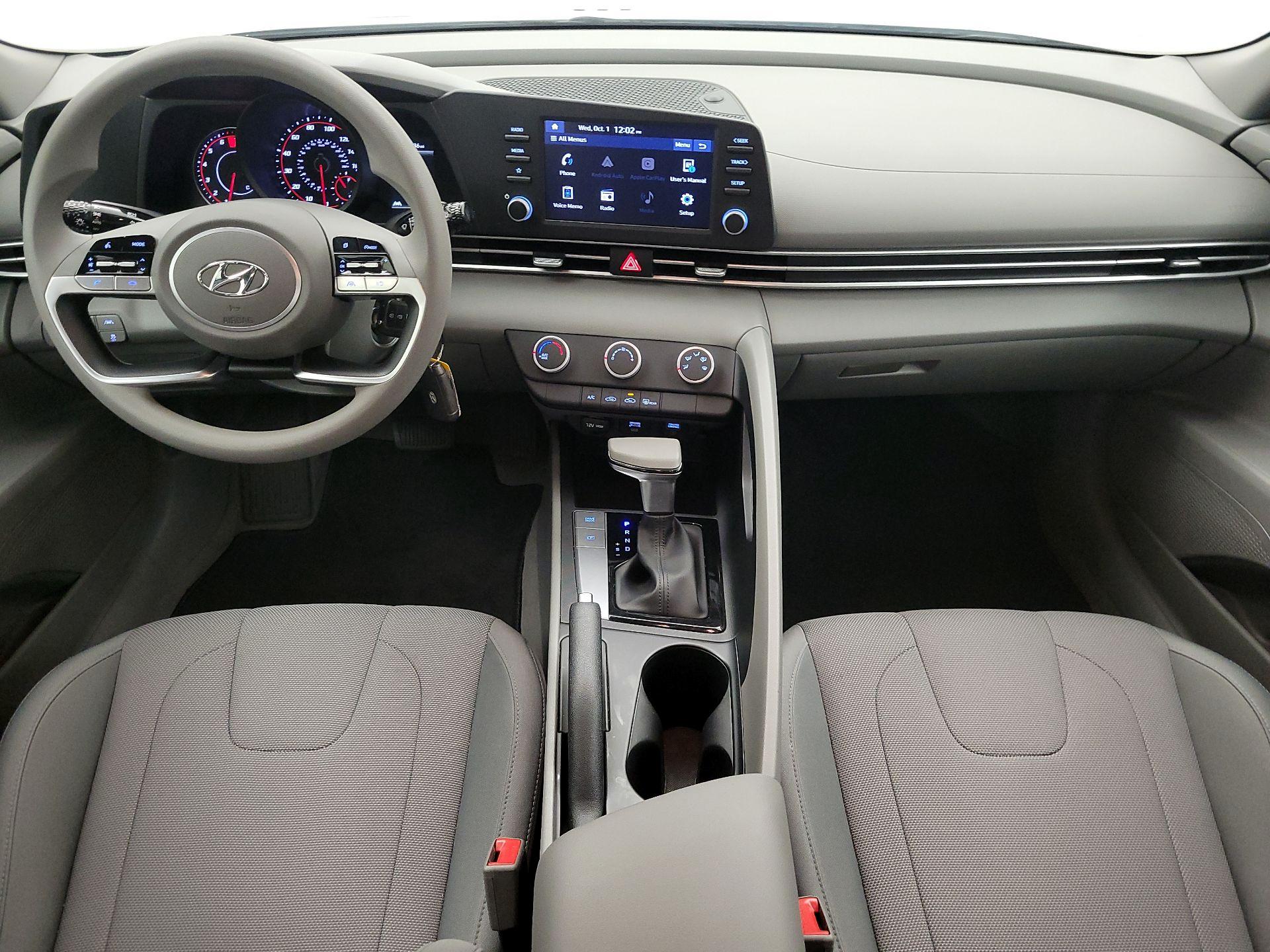 Thumbnail: 2022 Hyundai Elantra - 9