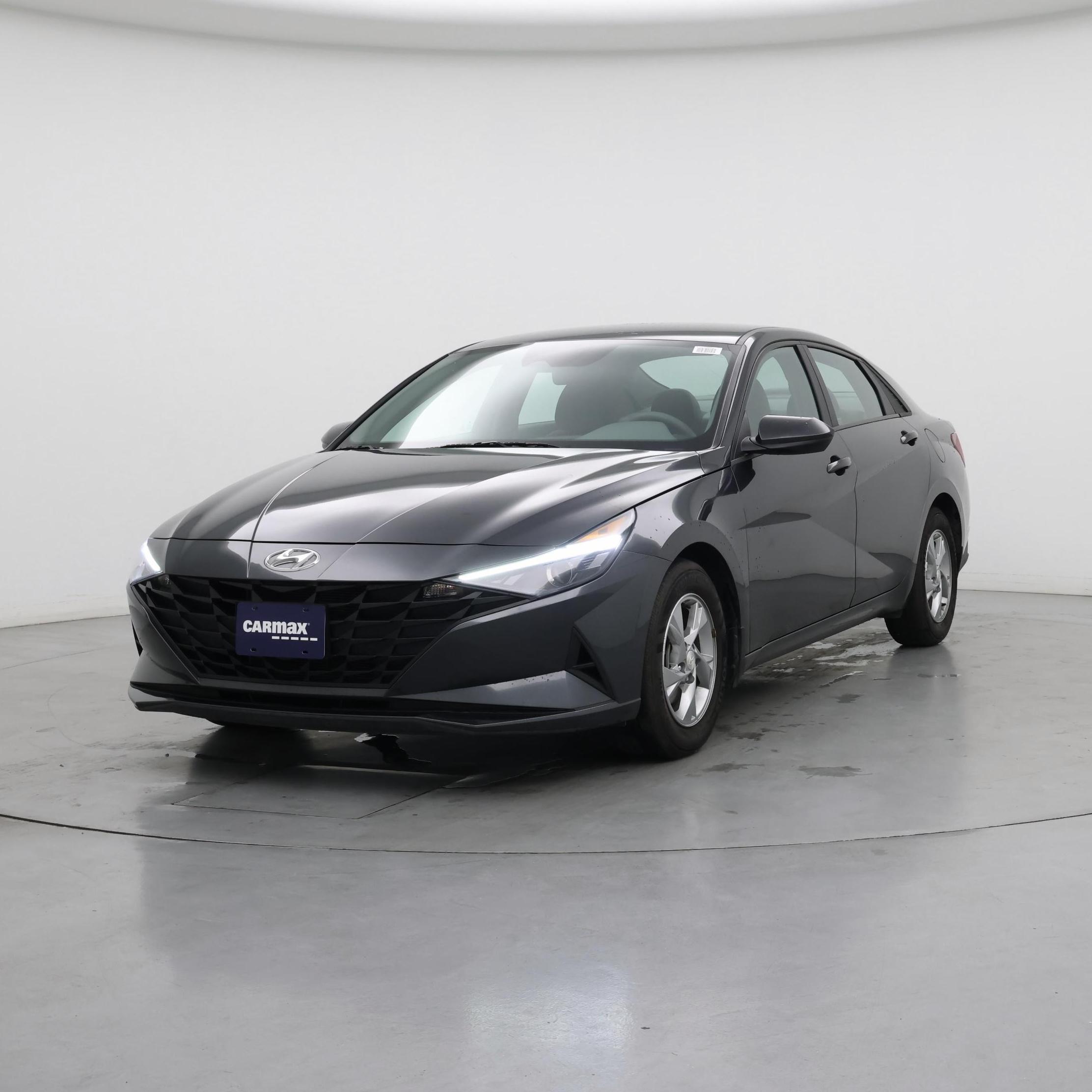 Thumbnail: 2022 Hyundai Elantra - 4