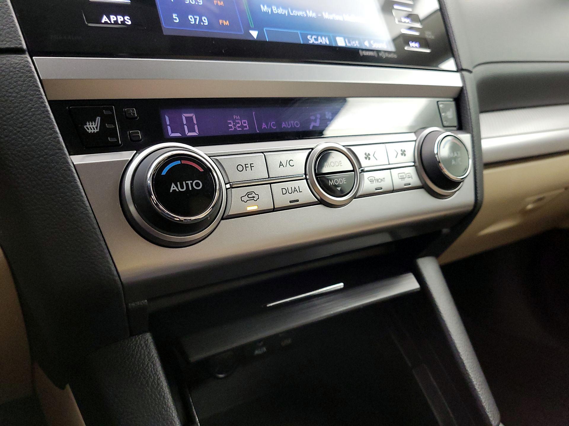 Thumbnail: 2015 Subaru Legacy - 16