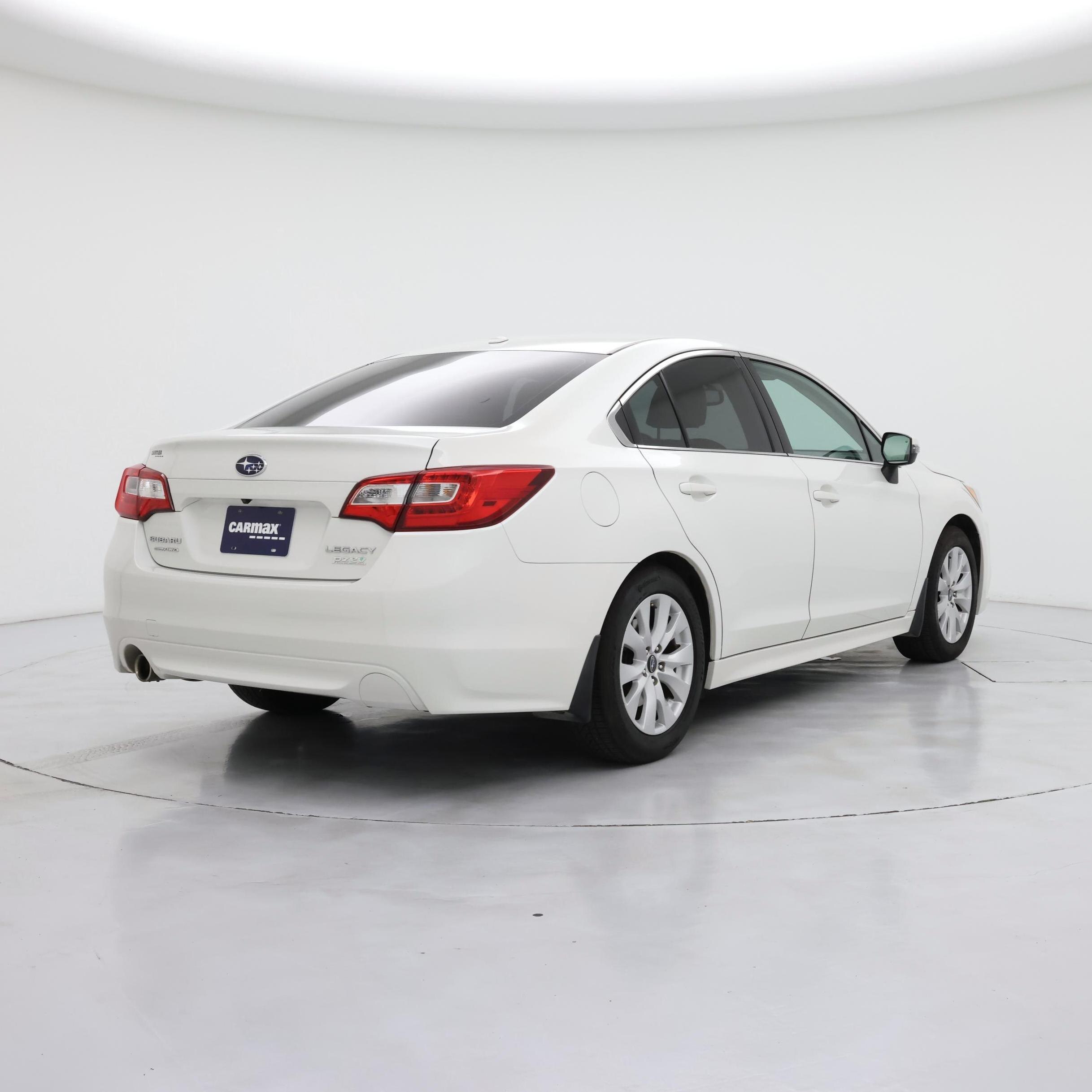Thumbnail: 2015 Subaru Legacy - 8