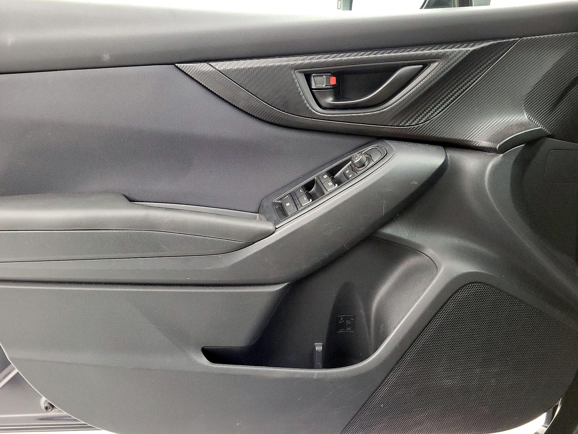 Thumbnail: 2019 Subaru Crosstrek - 12