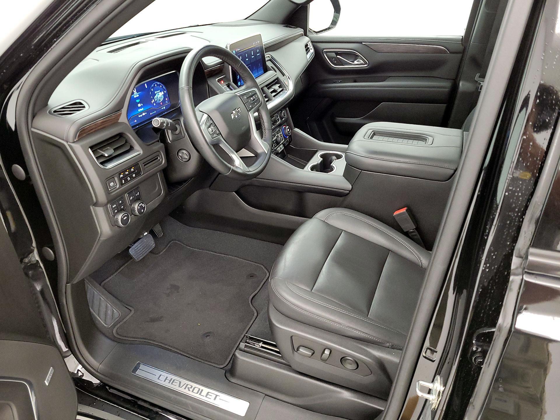 Thumbnail: 2023 Chevrolet Suburban - 11