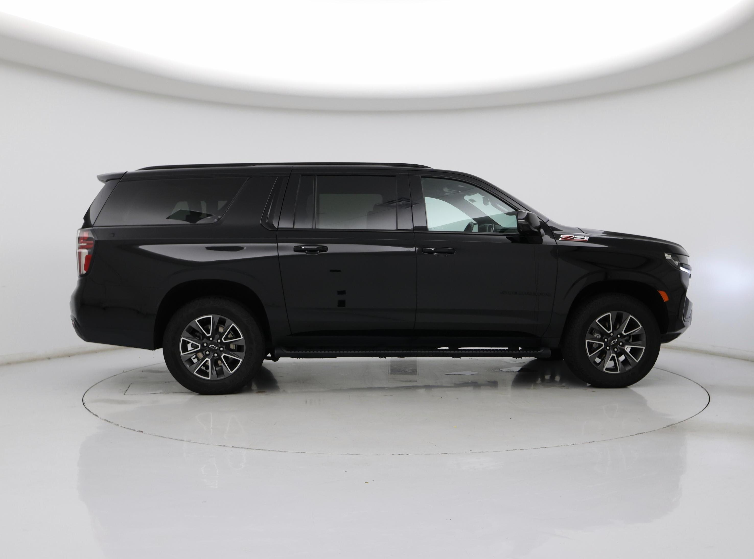 Thumbnail: 2023 Chevrolet Suburban - 7