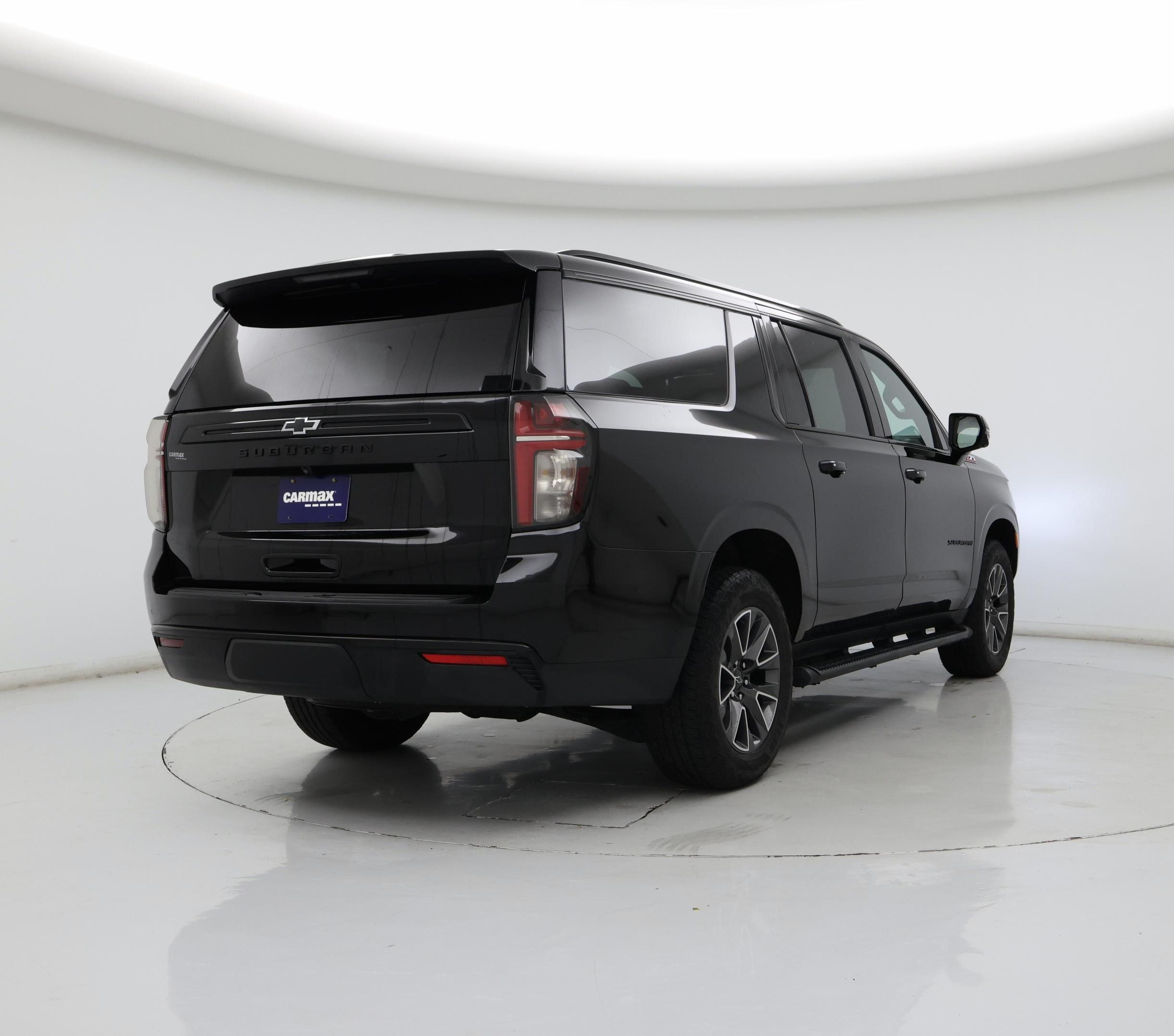Thumbnail: 2023 Chevrolet Suburban - 8