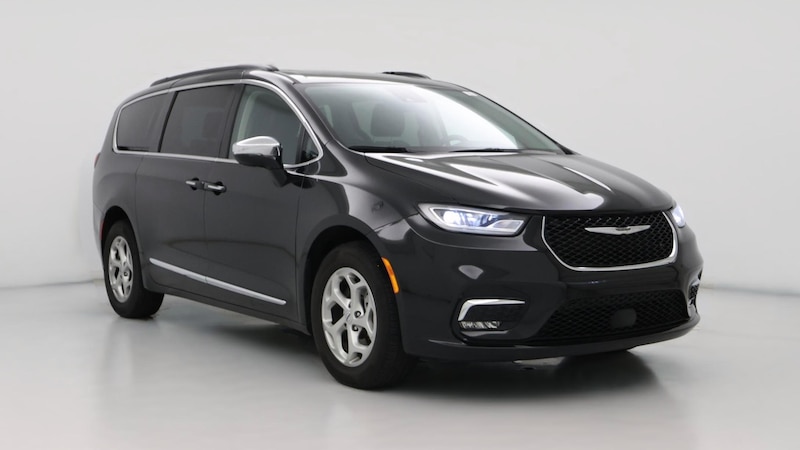 2023 Chrysler Pacifica Limited Hero Image