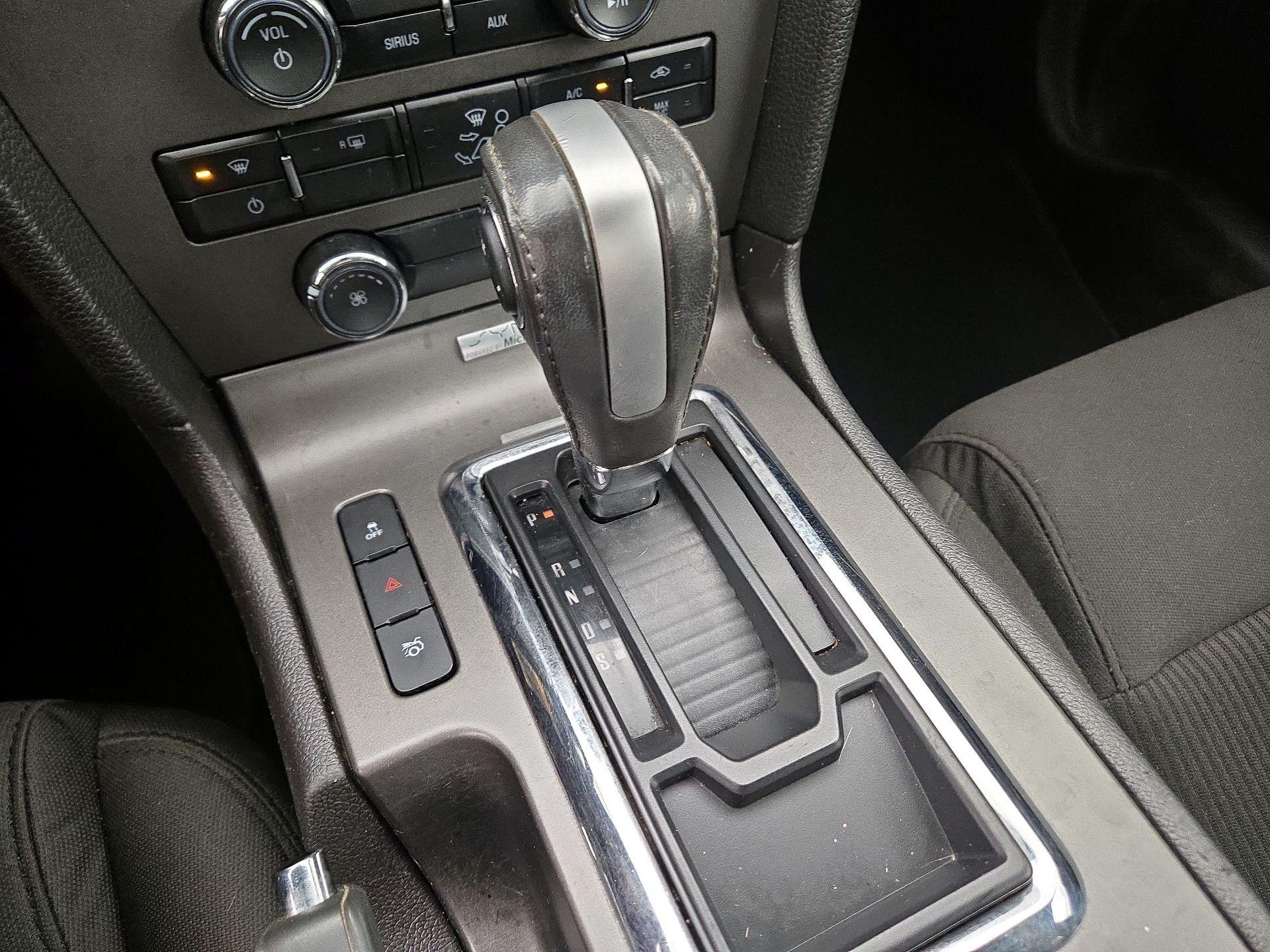Thumbnail: 2013 Ford Mustang - 16