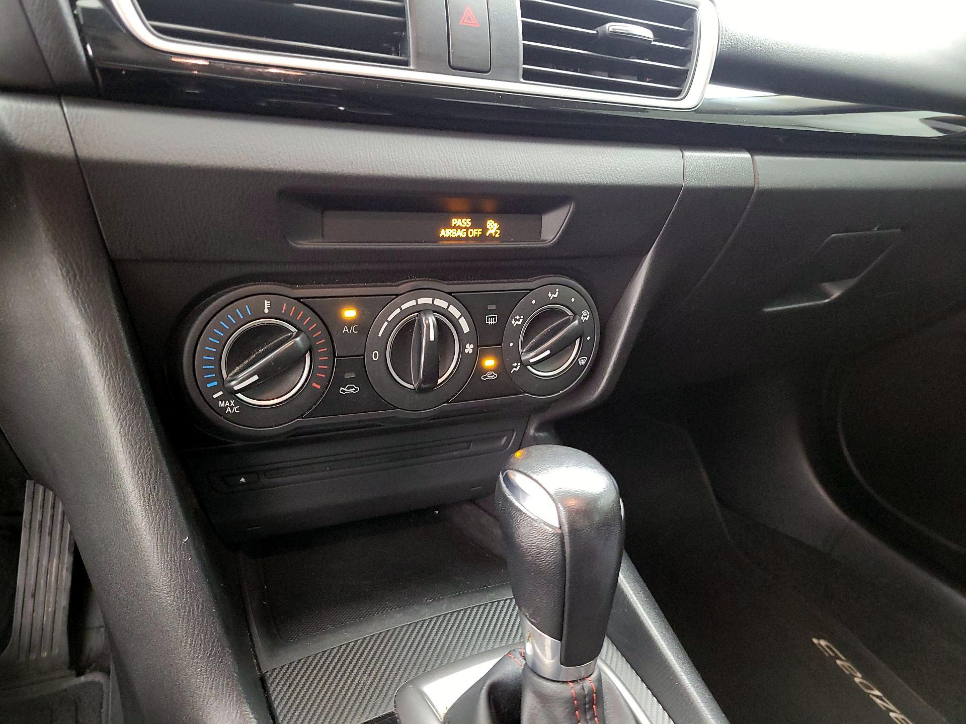 Thumbnail: 2014 Mazda Mazda3 - 14