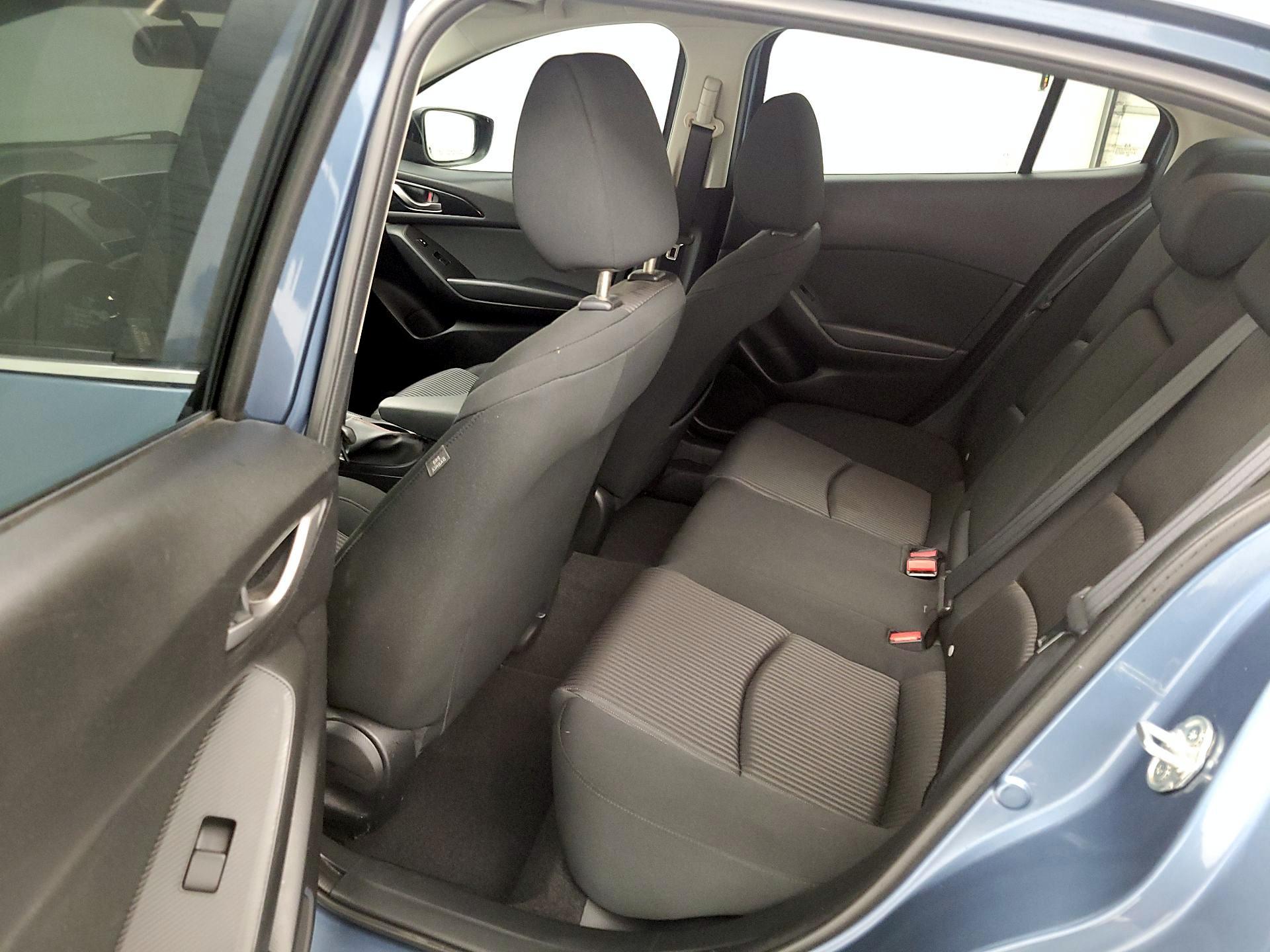 Thumbnail: 2014 Mazda Mazda3 - 16