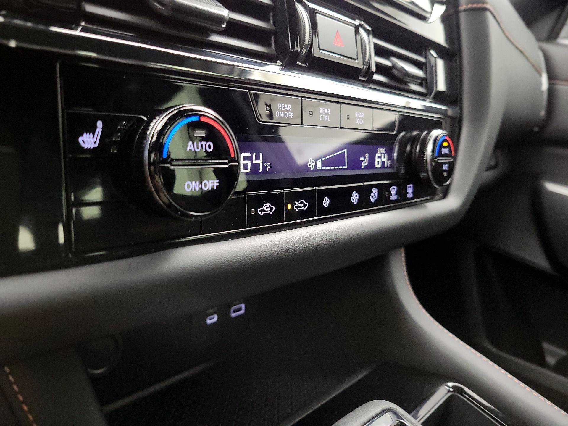 Thumbnail: 2024 Nissan Pathfinder - 16