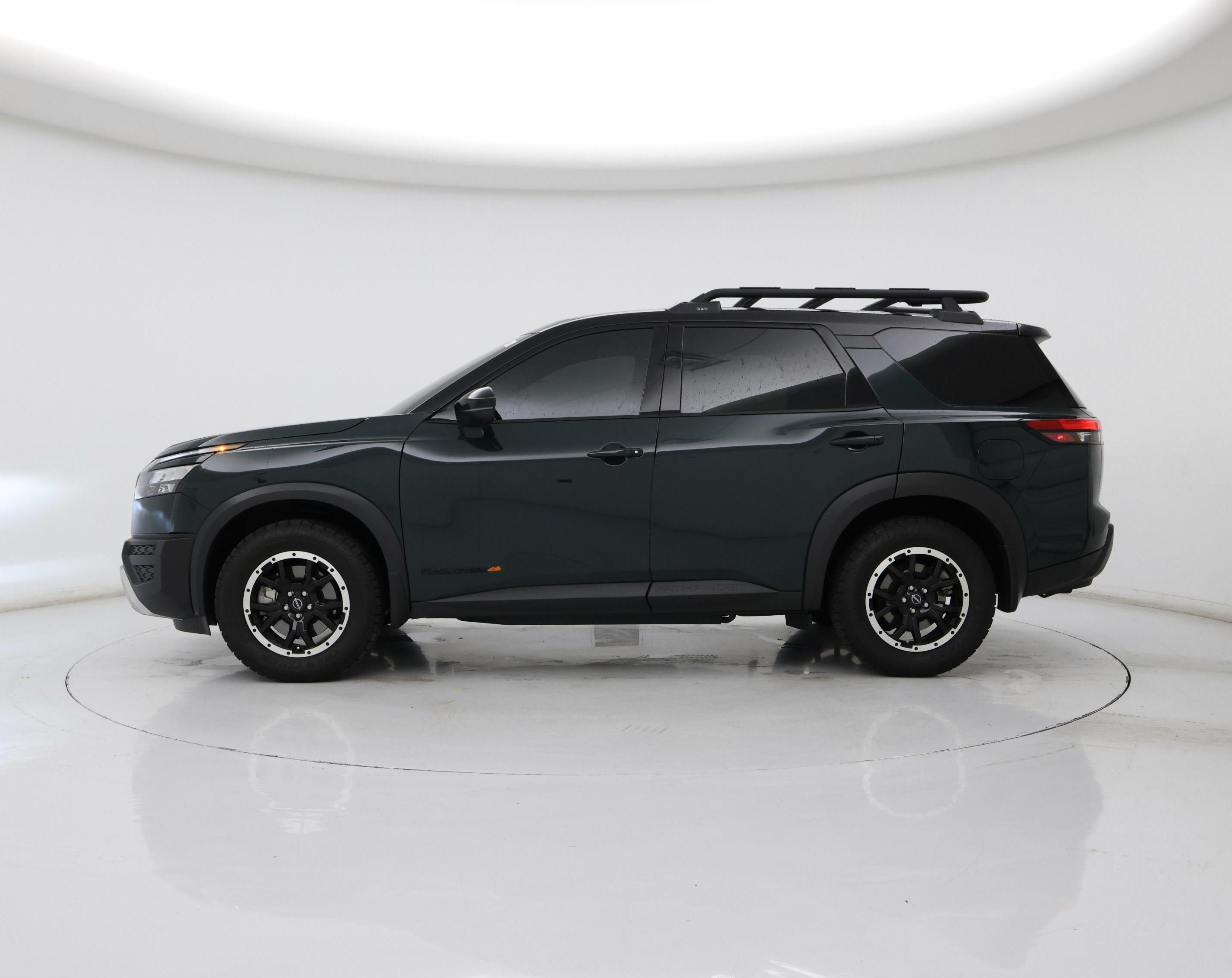 Thumbnail: 2024 Nissan Pathfinder - 3