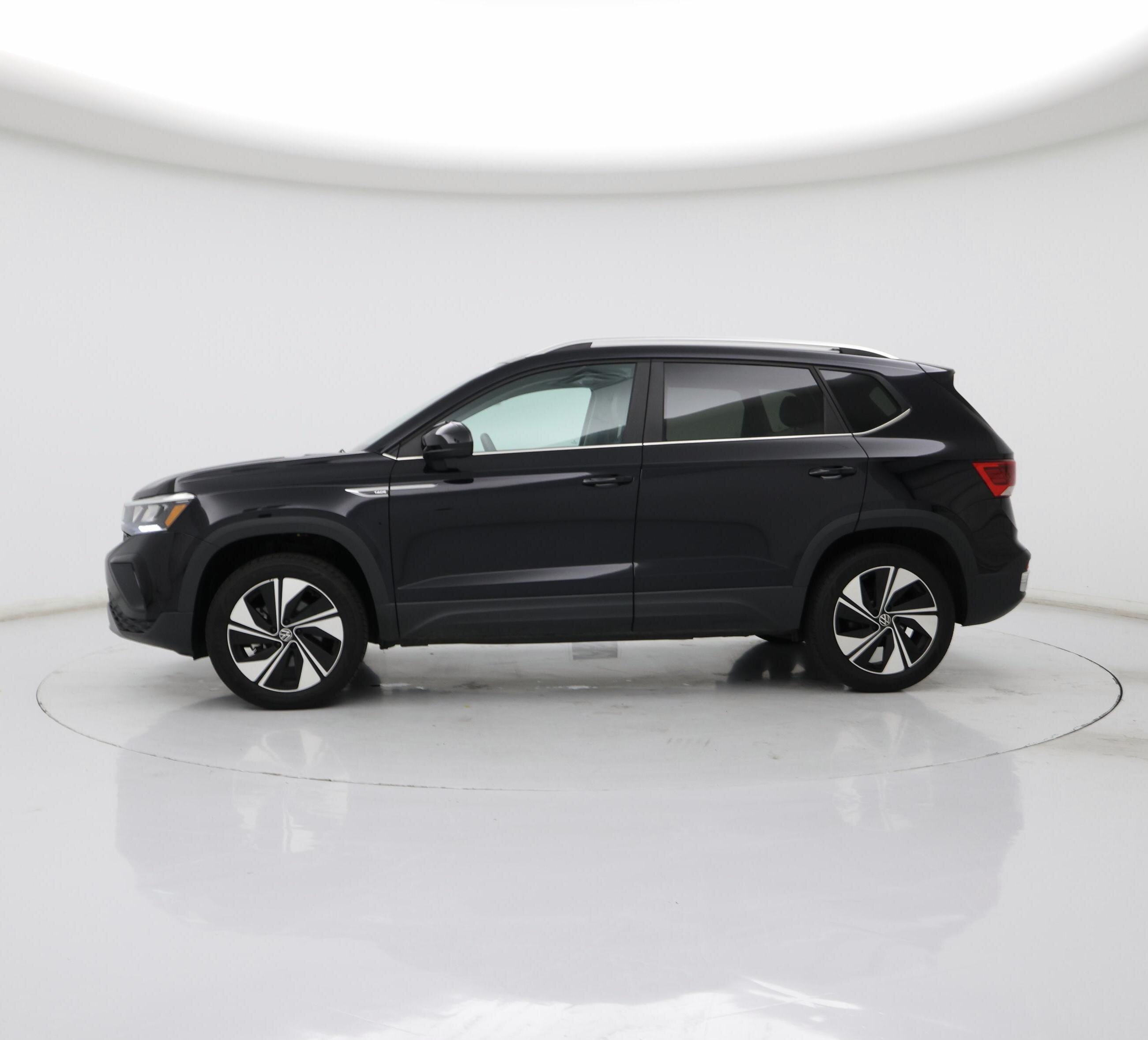 Thumbnail: 2023 Volkswagen Taos - 3