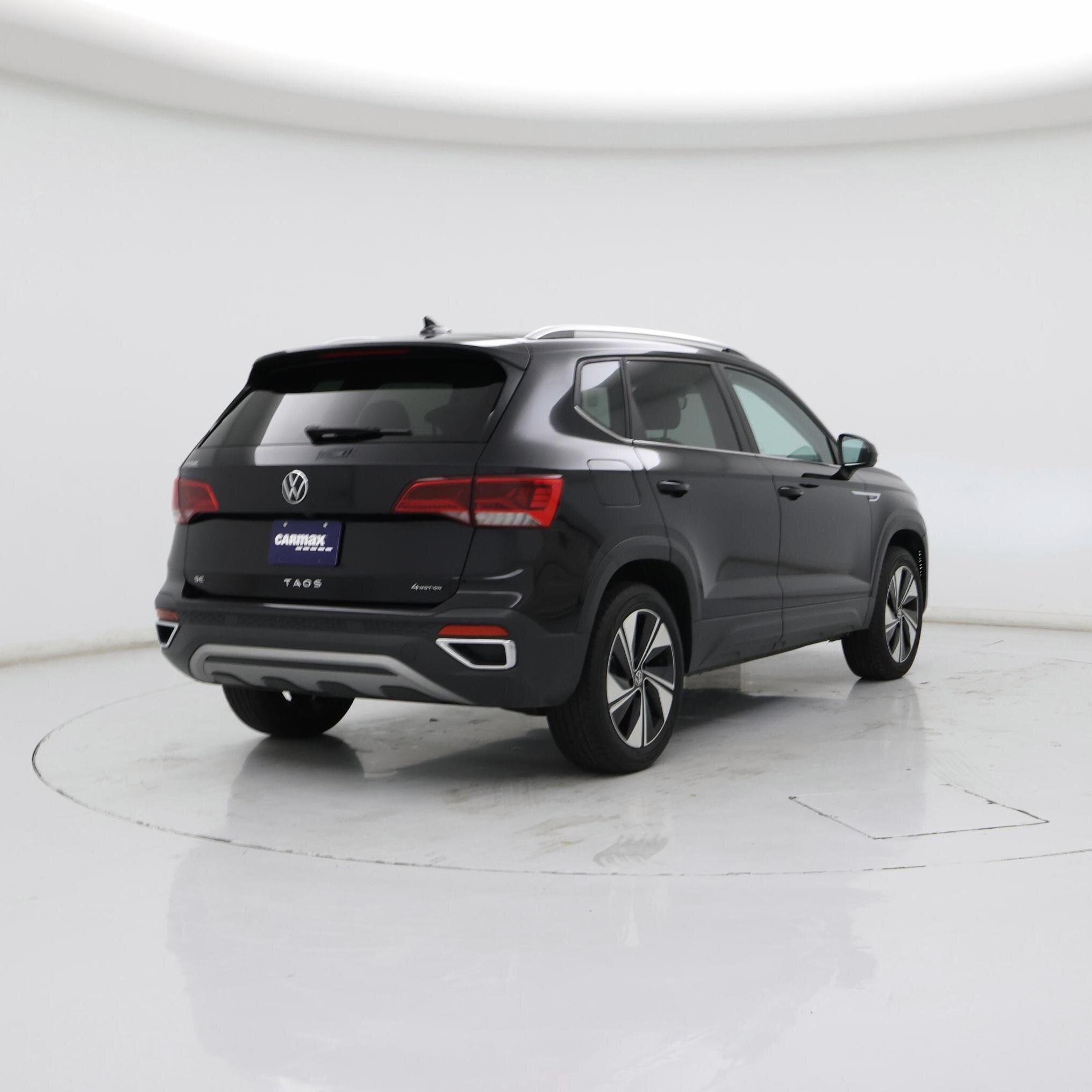 Thumbnail: 2023 Volkswagen Taos - 8