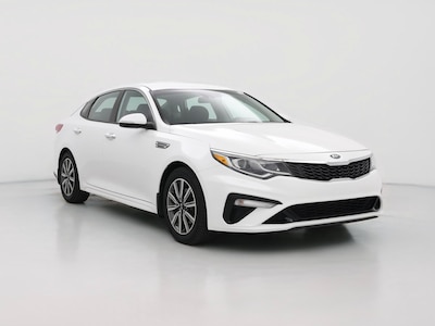 White 2019 Kia Optima LX