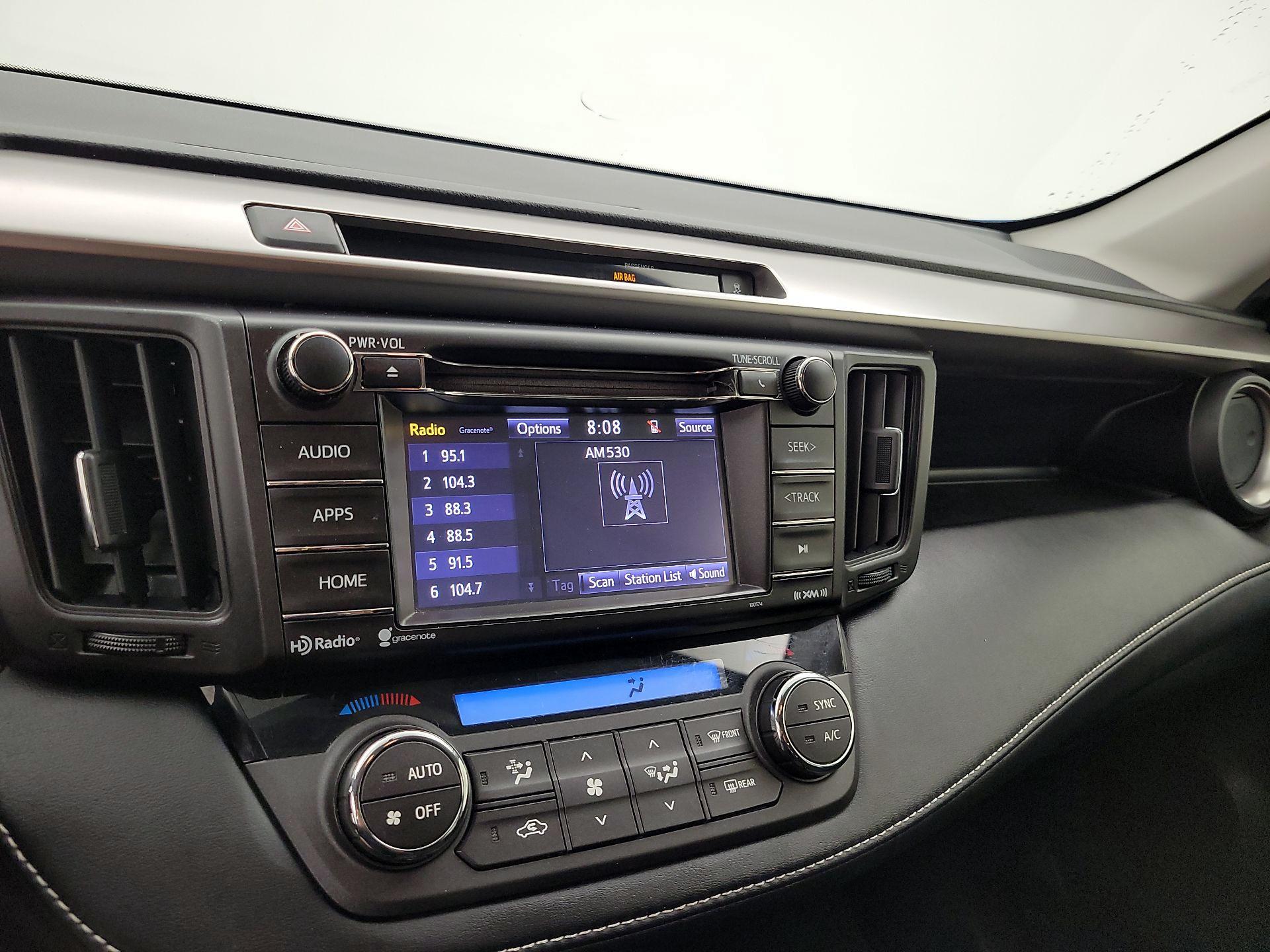 Thumbnail: 2016 Toyota RAV4 - 14