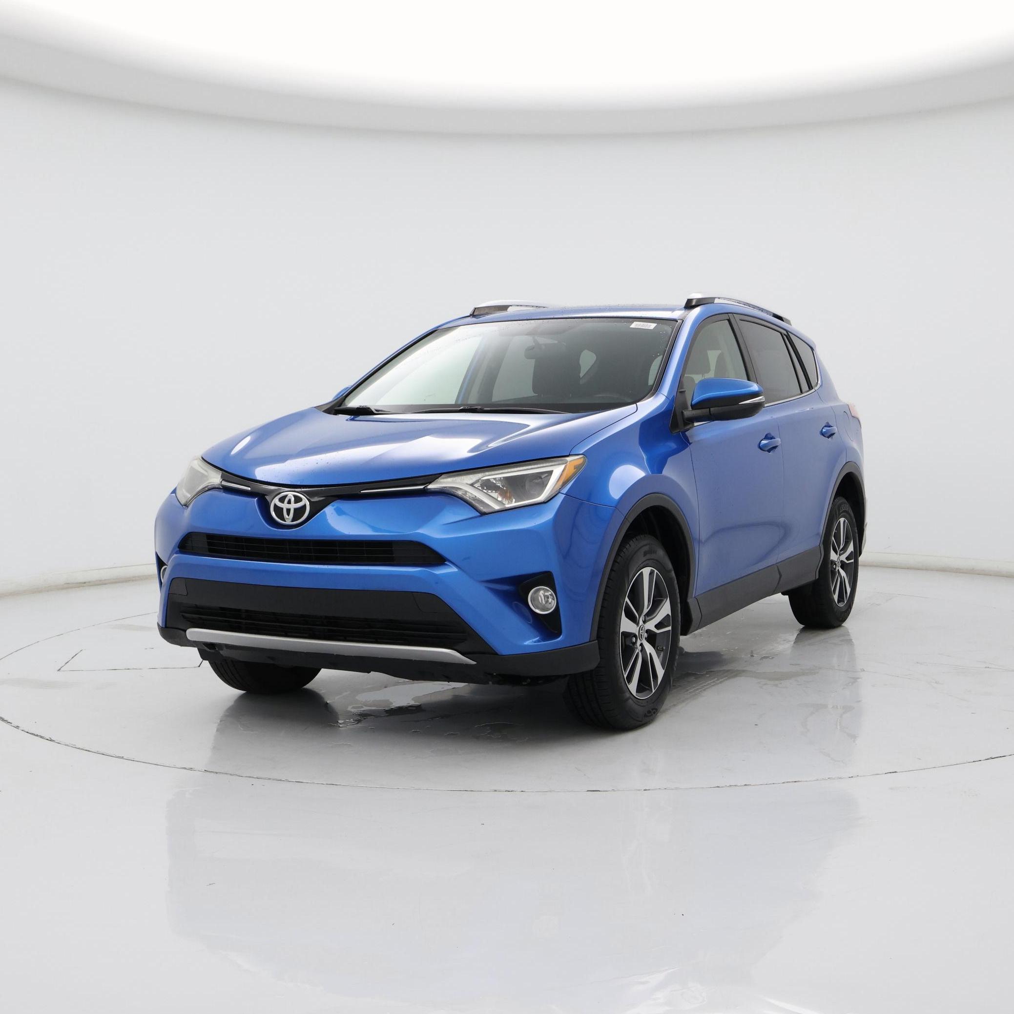 Thumbnail: 2016 Toyota RAV4 - 4