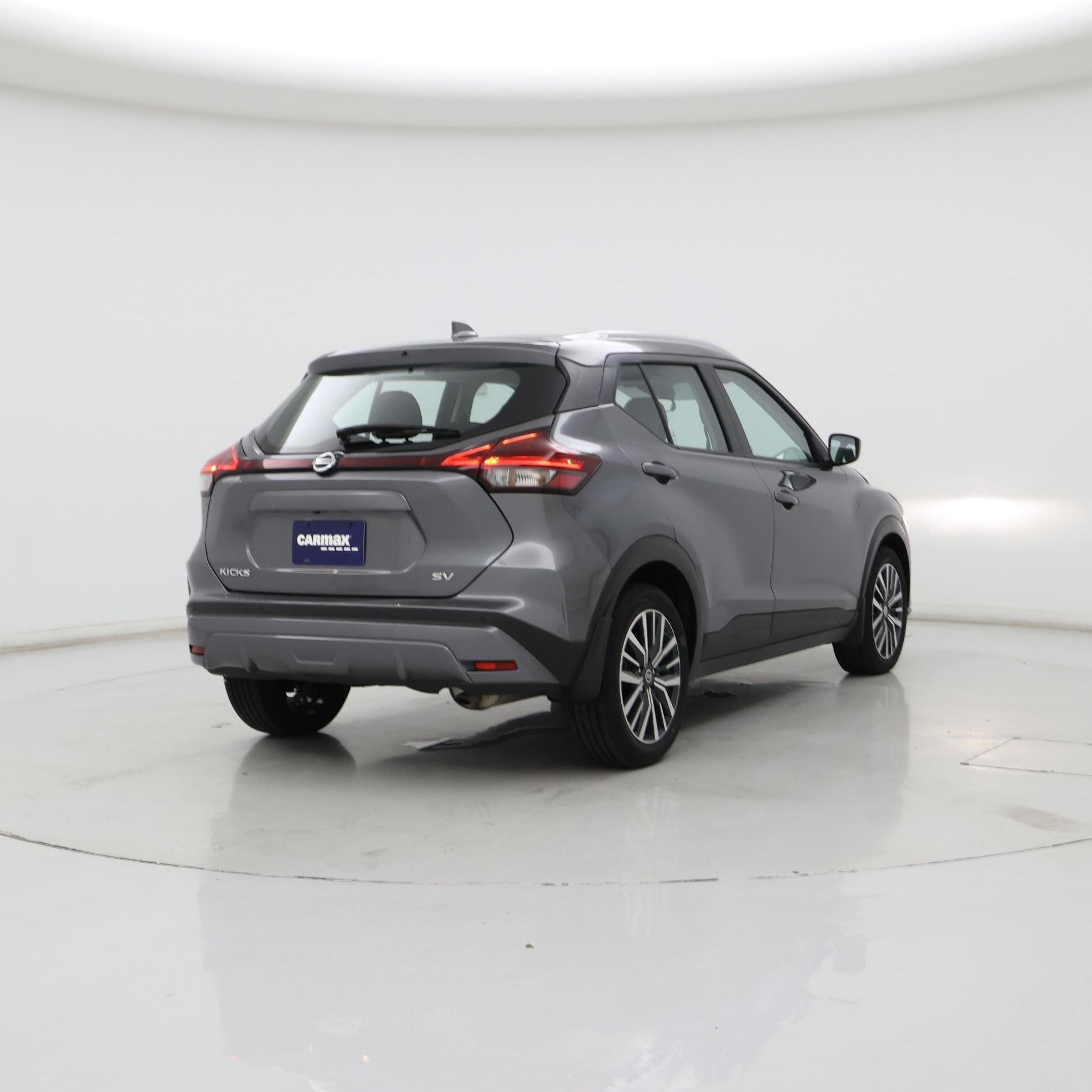 Thumbnail: 2021 Nissan Kicks - 8