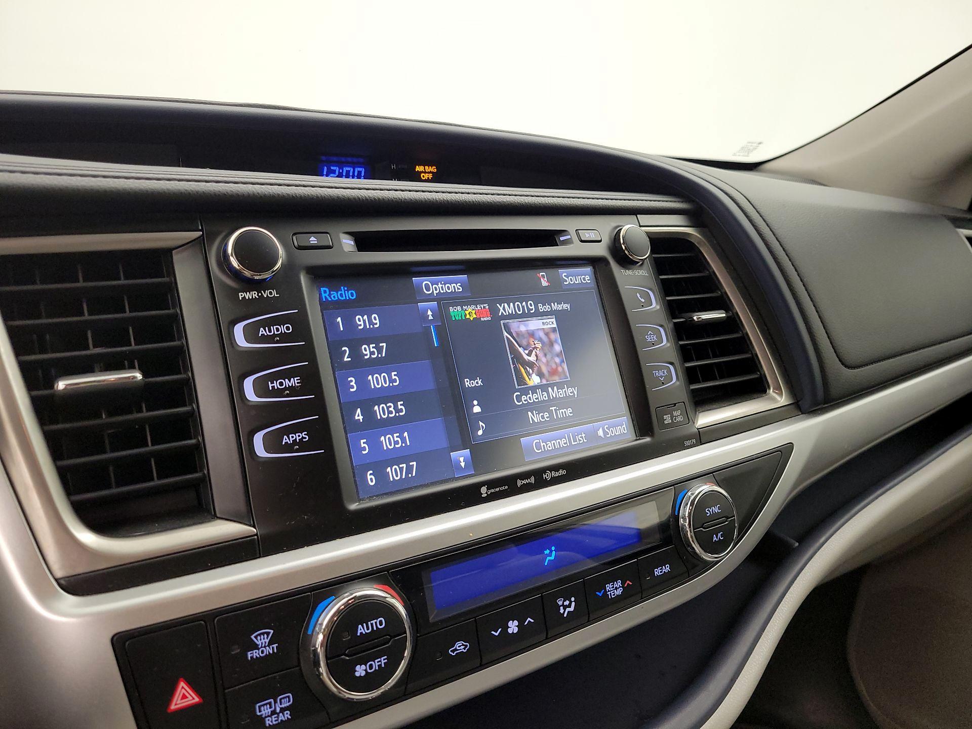 Thumbnail: 2018 Toyota Highlander - 13