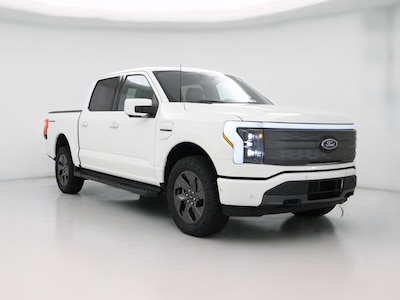 White 2022 Ford F150 Lightning Lariat