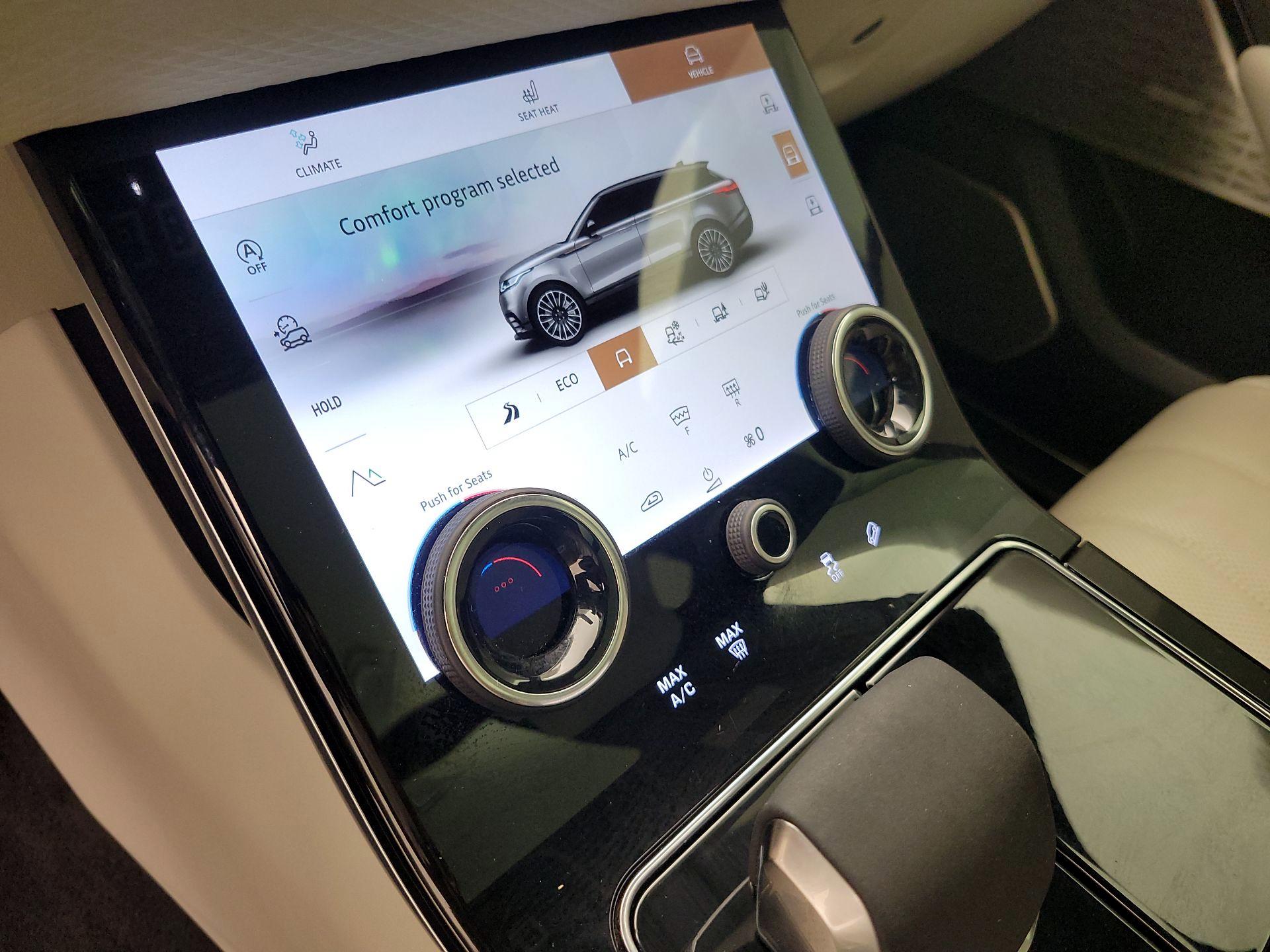 Thumbnail: 2023 Land Rover Range Rover Velar - 14