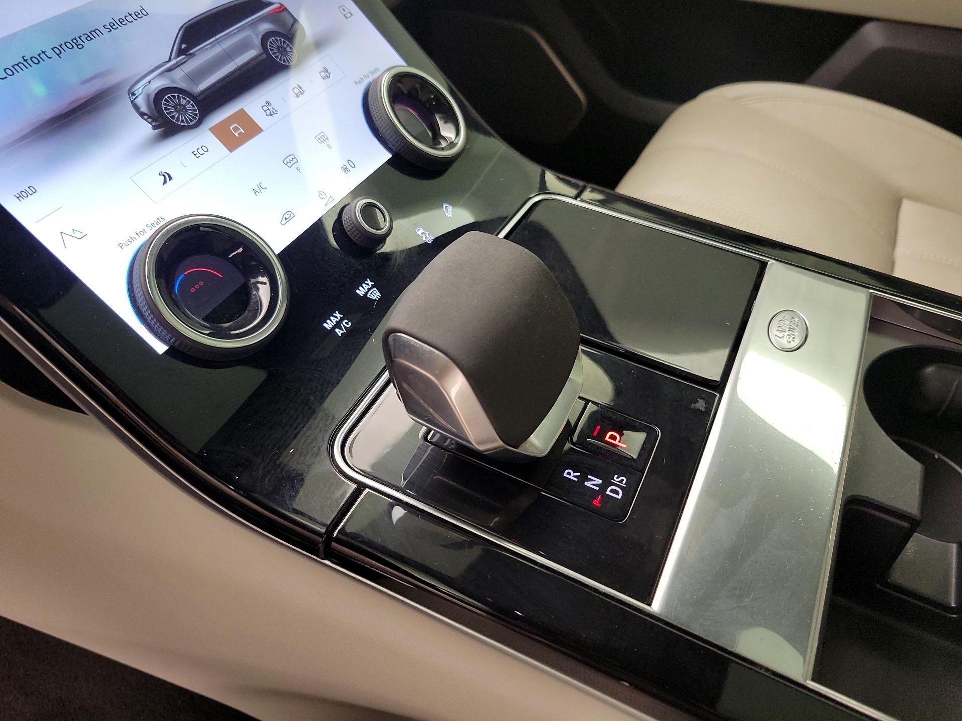 Thumbnail: 2023 Land Rover Range Rover Velar - 15