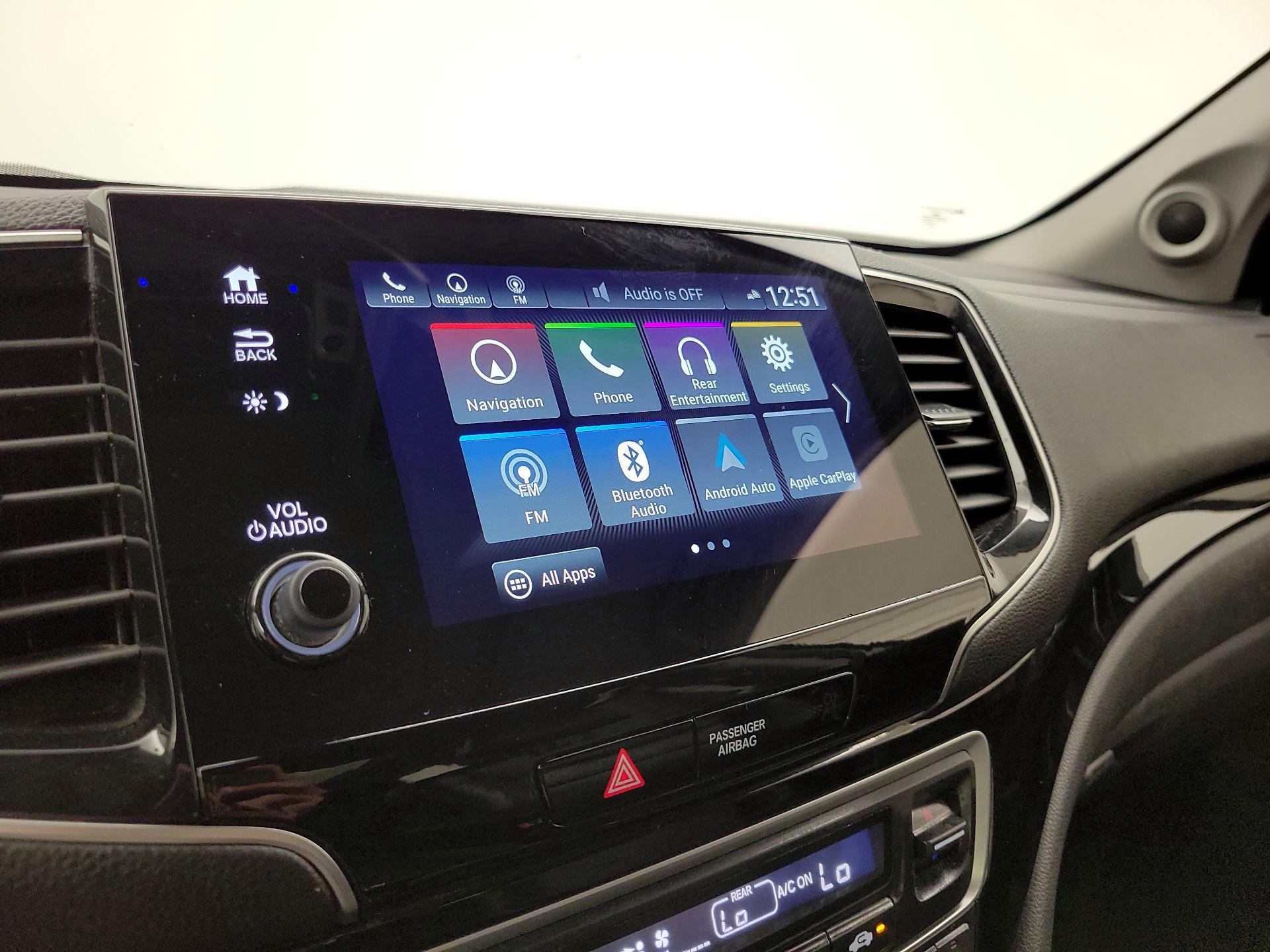 Thumbnail: 2019 Honda Pilot - 15