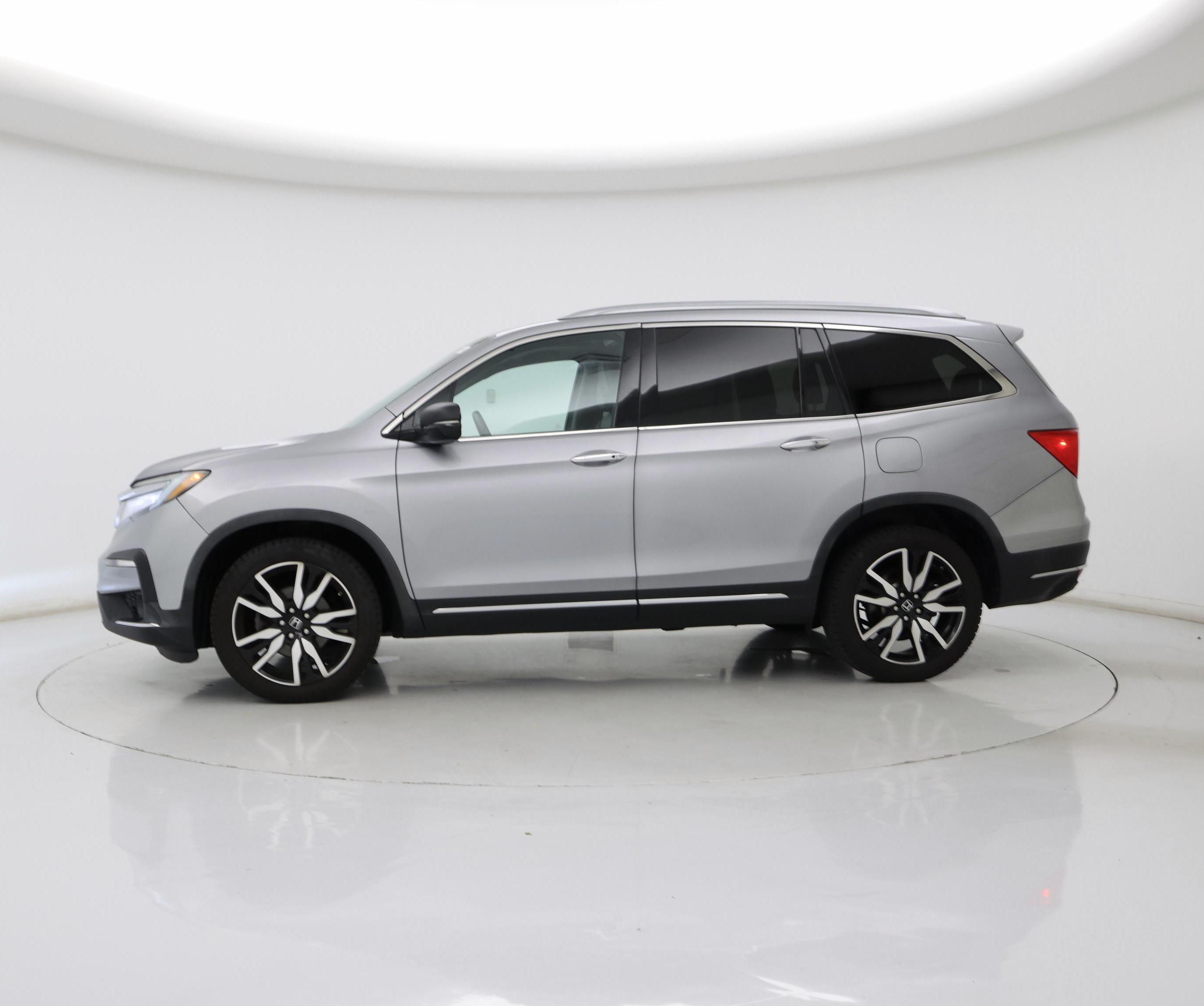 Thumbnail: 2019 Honda Pilot - 3
