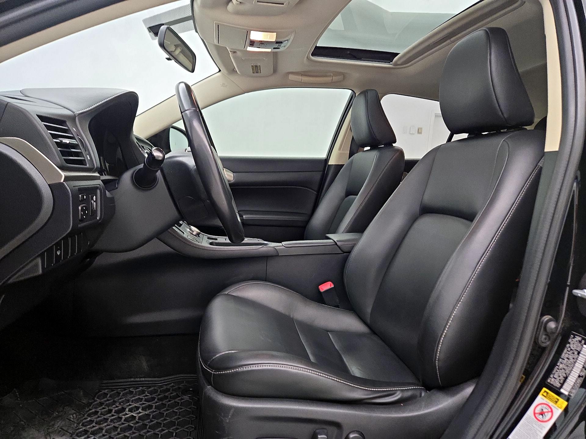 Thumbnail: 2014 Lexus CT - 11