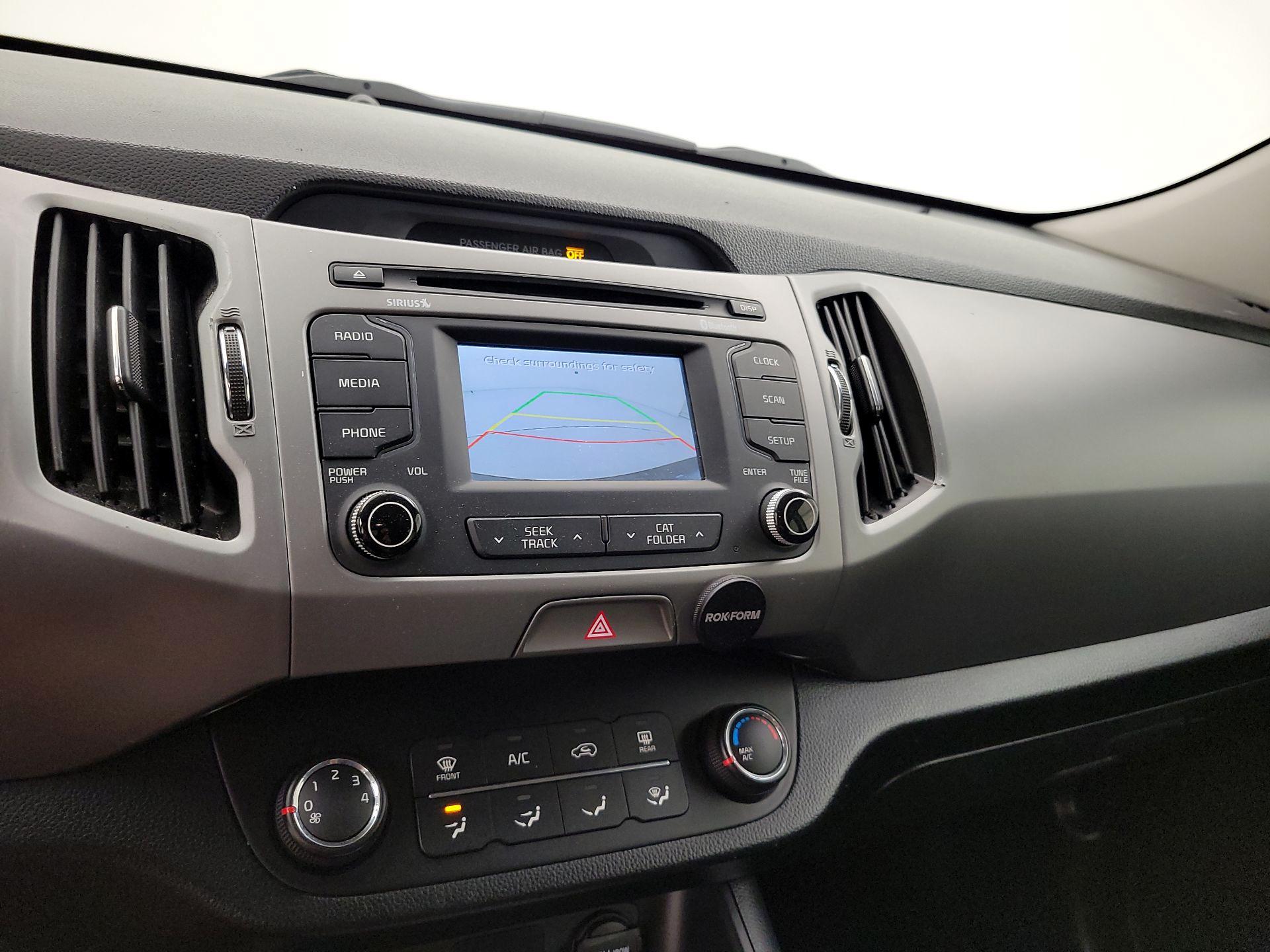 Thumbnail: 2016 Kia Sportage - 13