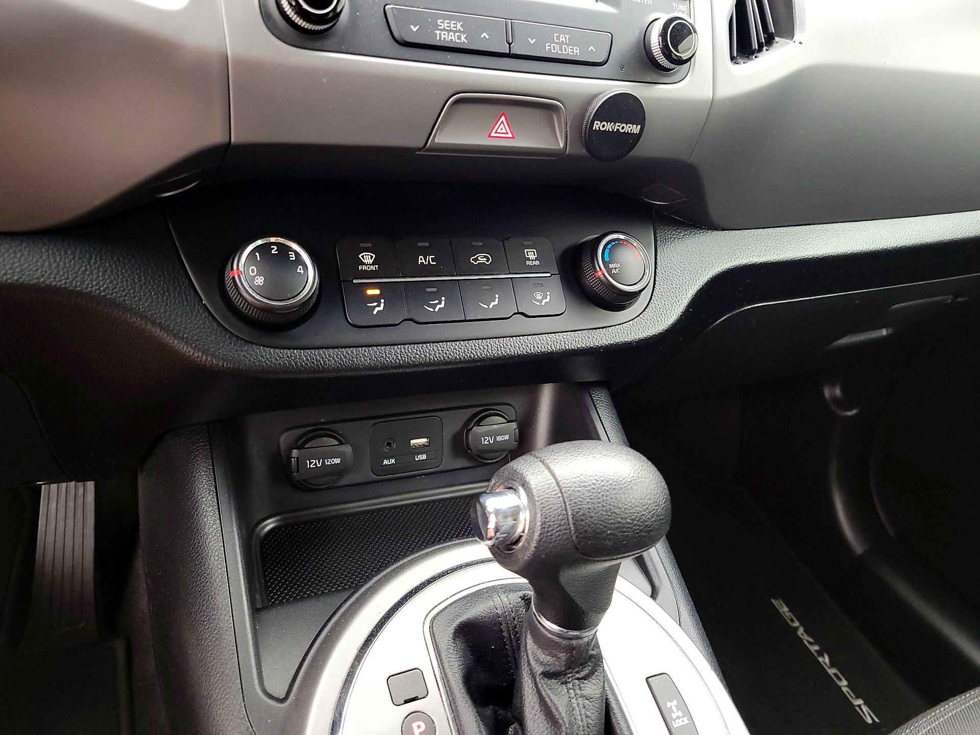 Thumbnail: 2016 Kia Sportage - 15