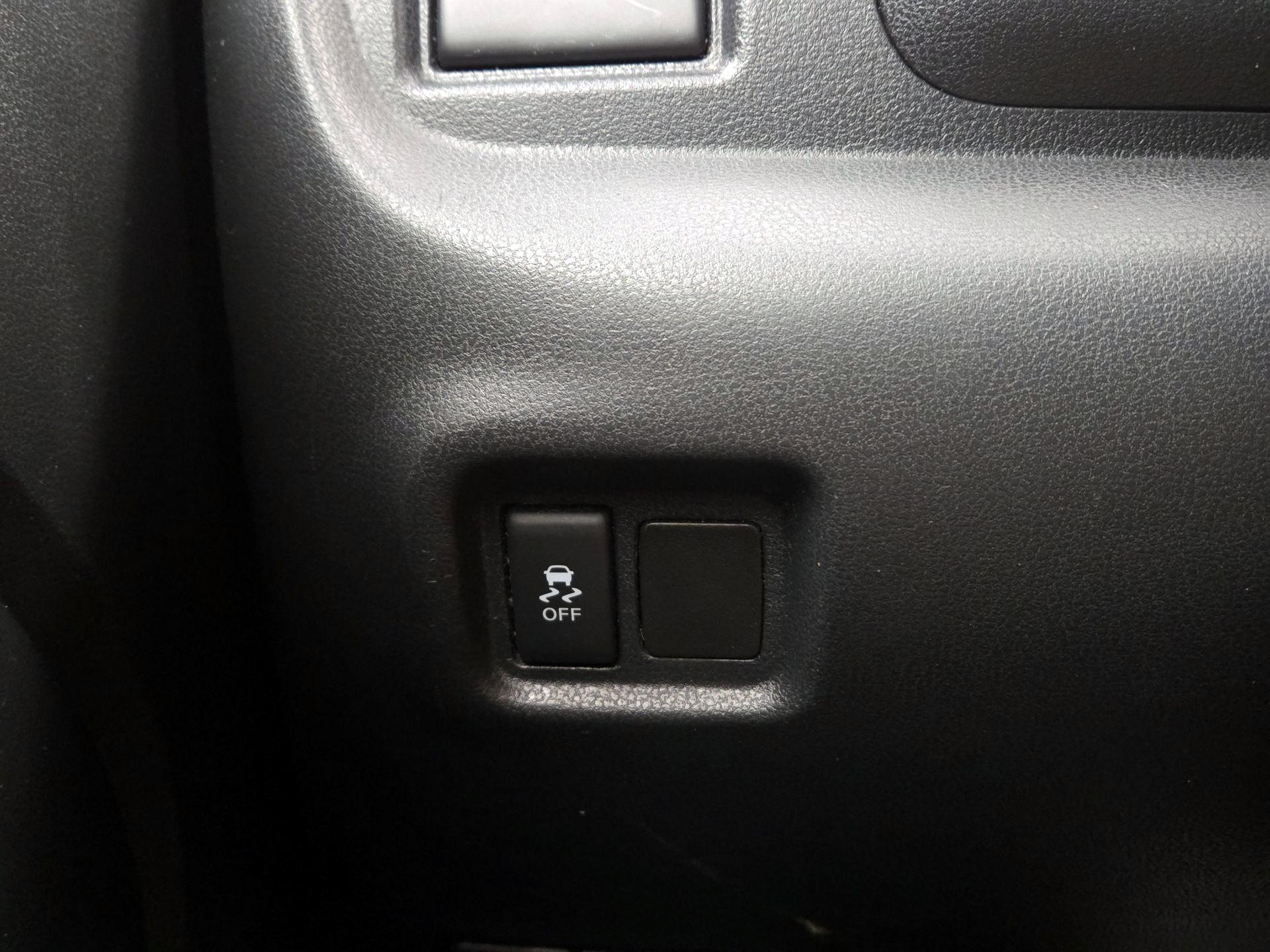 Thumbnail: 2015 Nissan Versa - 13