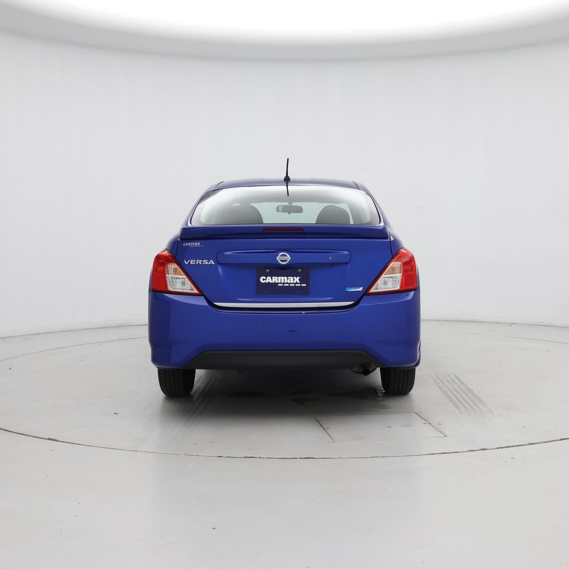Thumbnail: 2015 Nissan Versa - 6