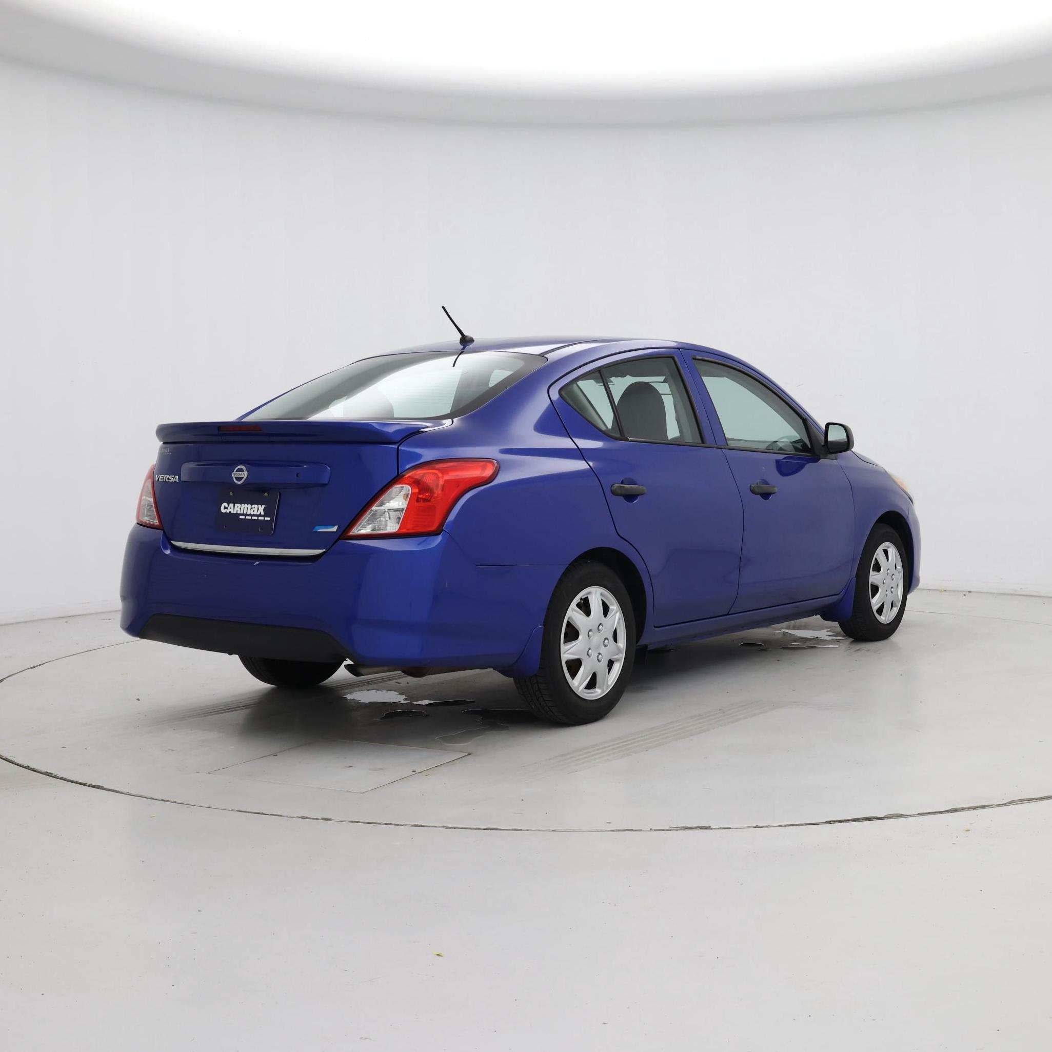 Thumbnail: 2015 Nissan Versa - 8