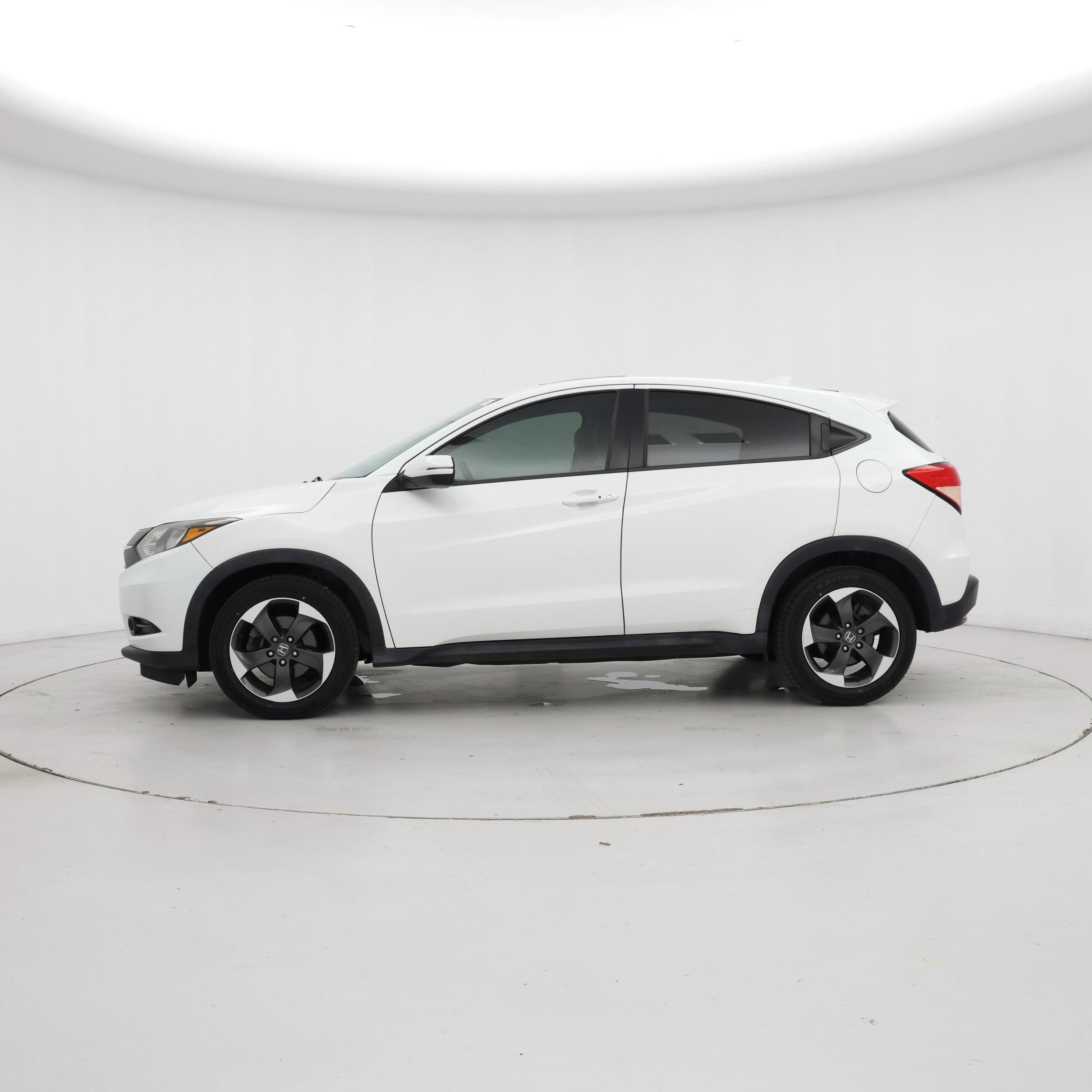 Thumbnail: 2018 Honda HR-V - 3