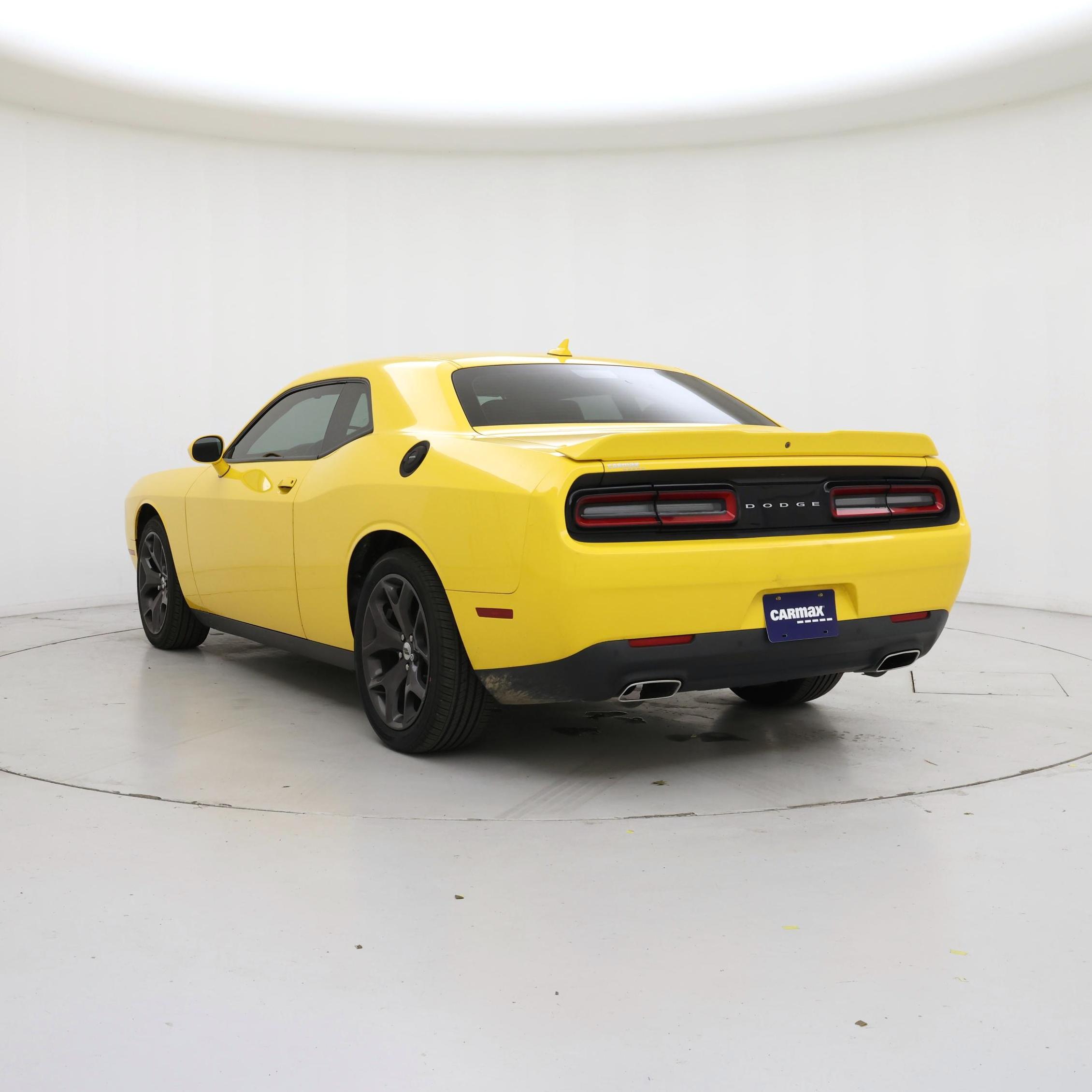Thumbnail: 2019 Dodge Challenger - 2