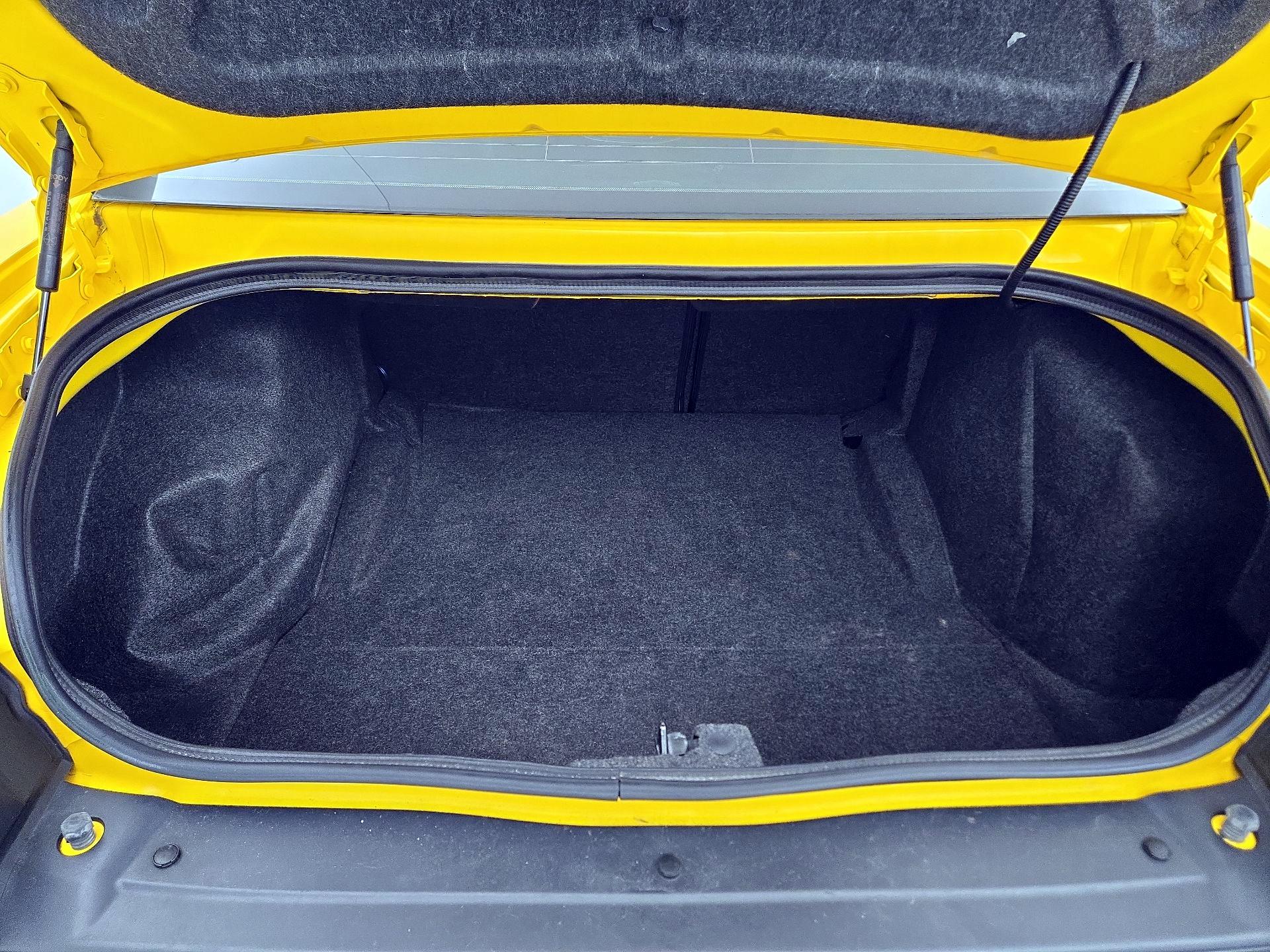Thumbnail: 2019 Dodge Challenger - 20