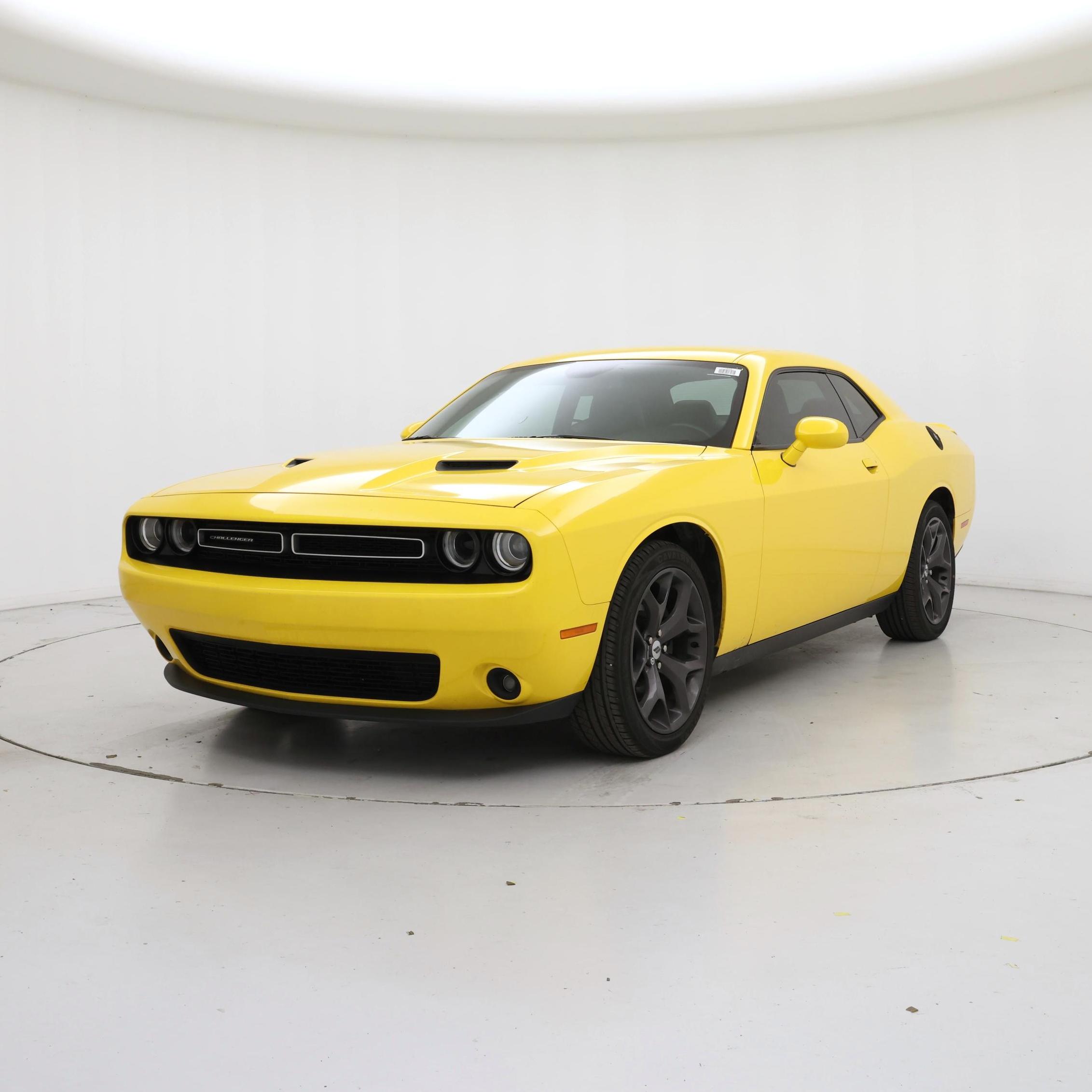 Thumbnail: 2019 Dodge Challenger - 4