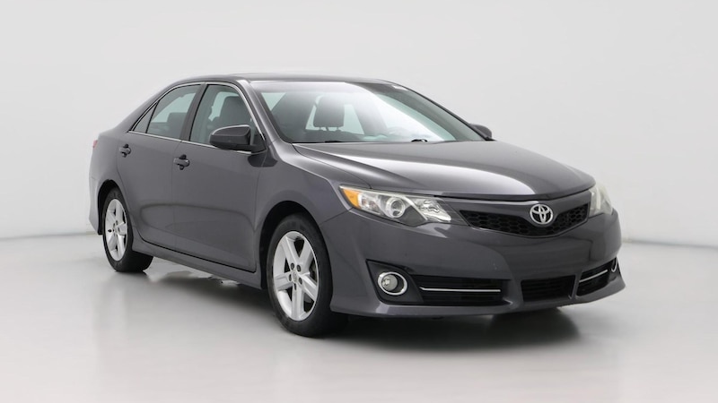 2013 Toyota Camry SE Hero Image