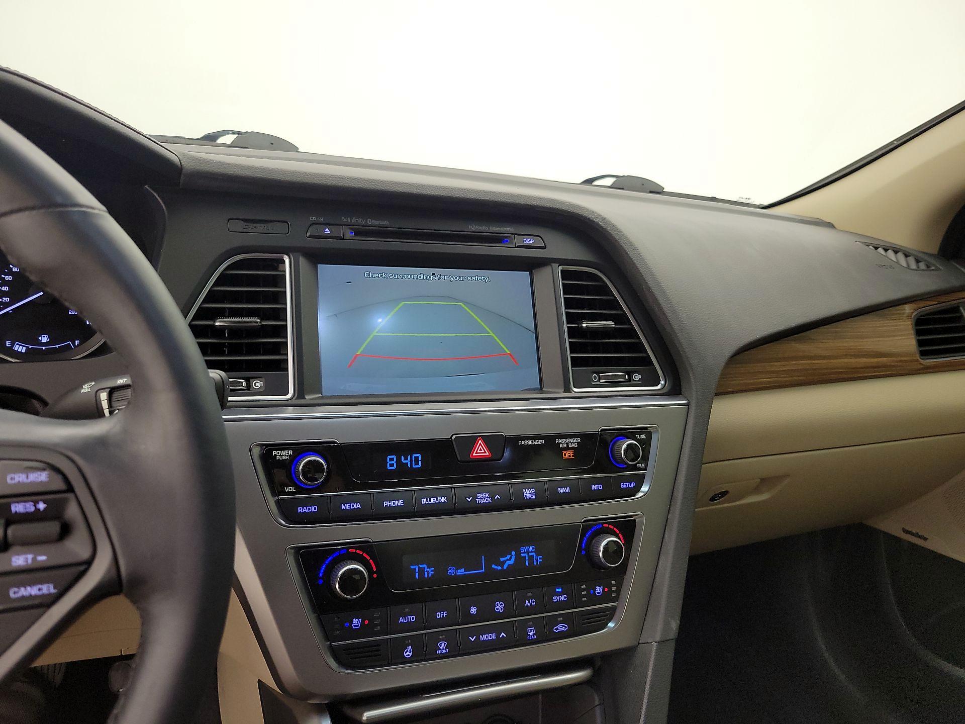 Thumbnail: 2015 Hyundai Sonata - 13