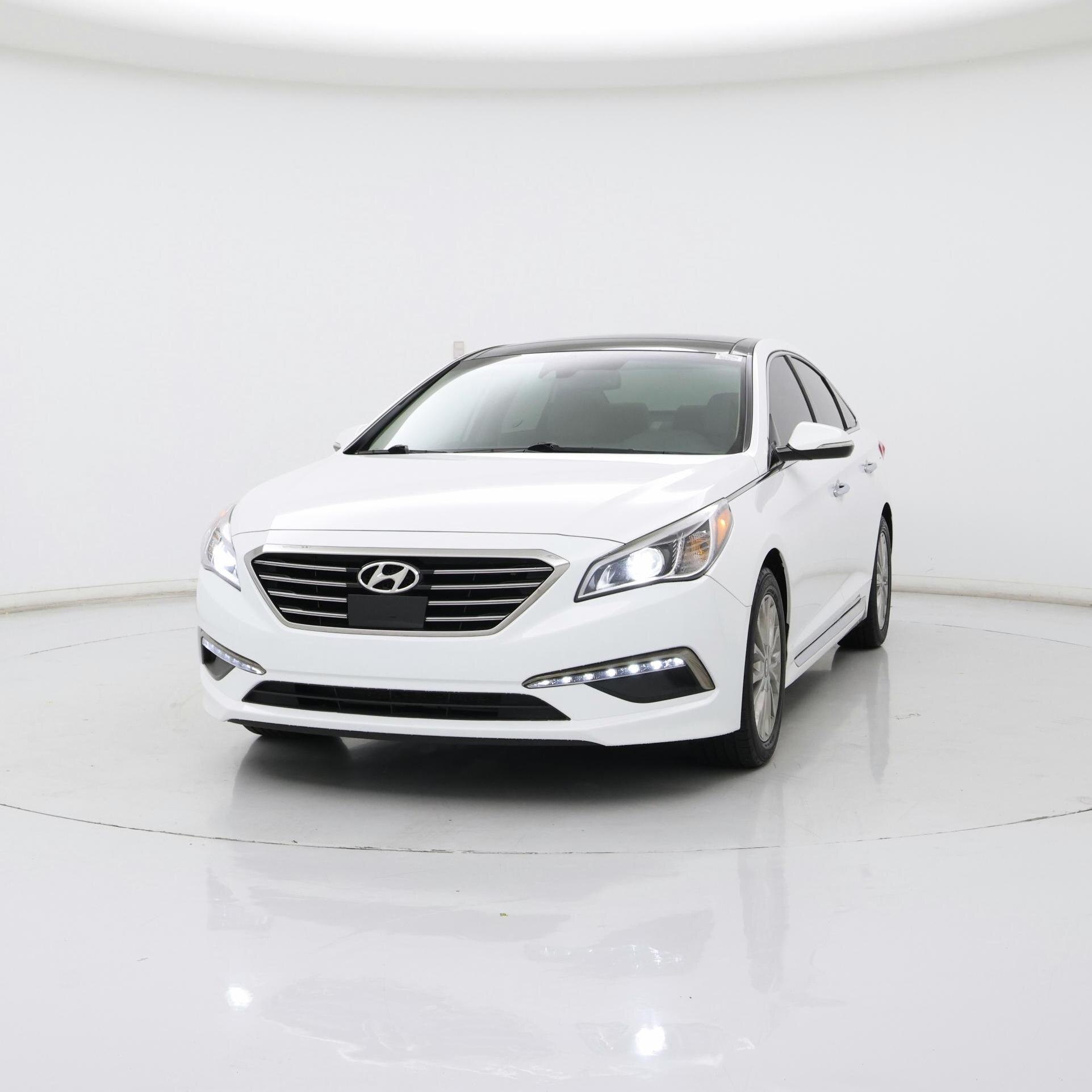 Thumbnail: 2015 Hyundai Sonata - 4
