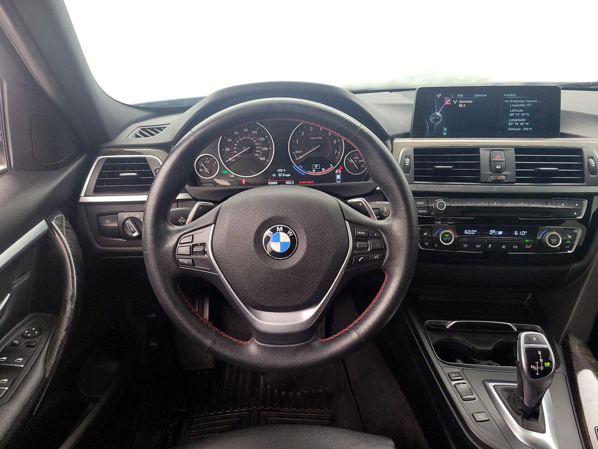 Thumbnail: 2016 BMW 3 Series - 10