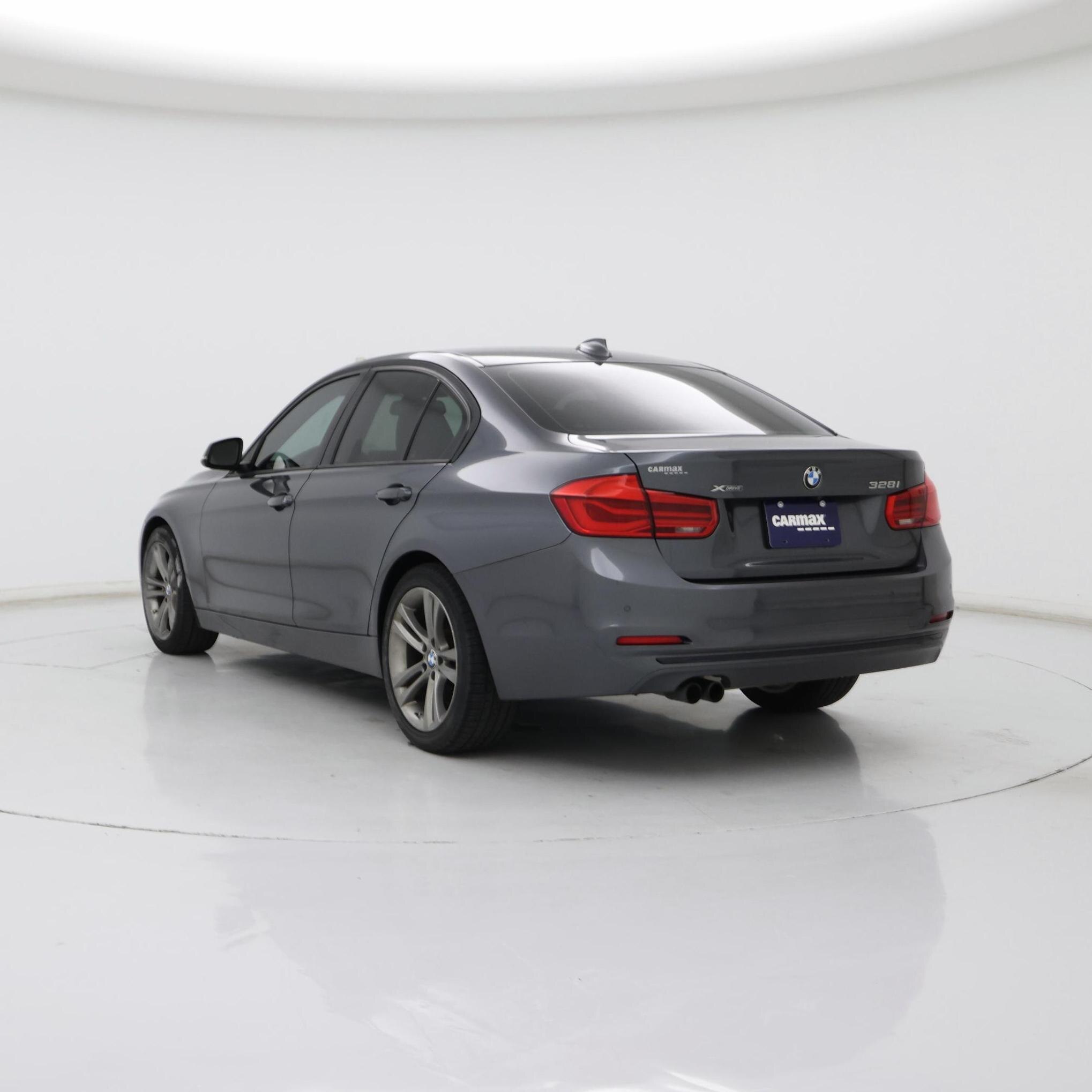 Thumbnail: 2016 BMW 3 Series - 2