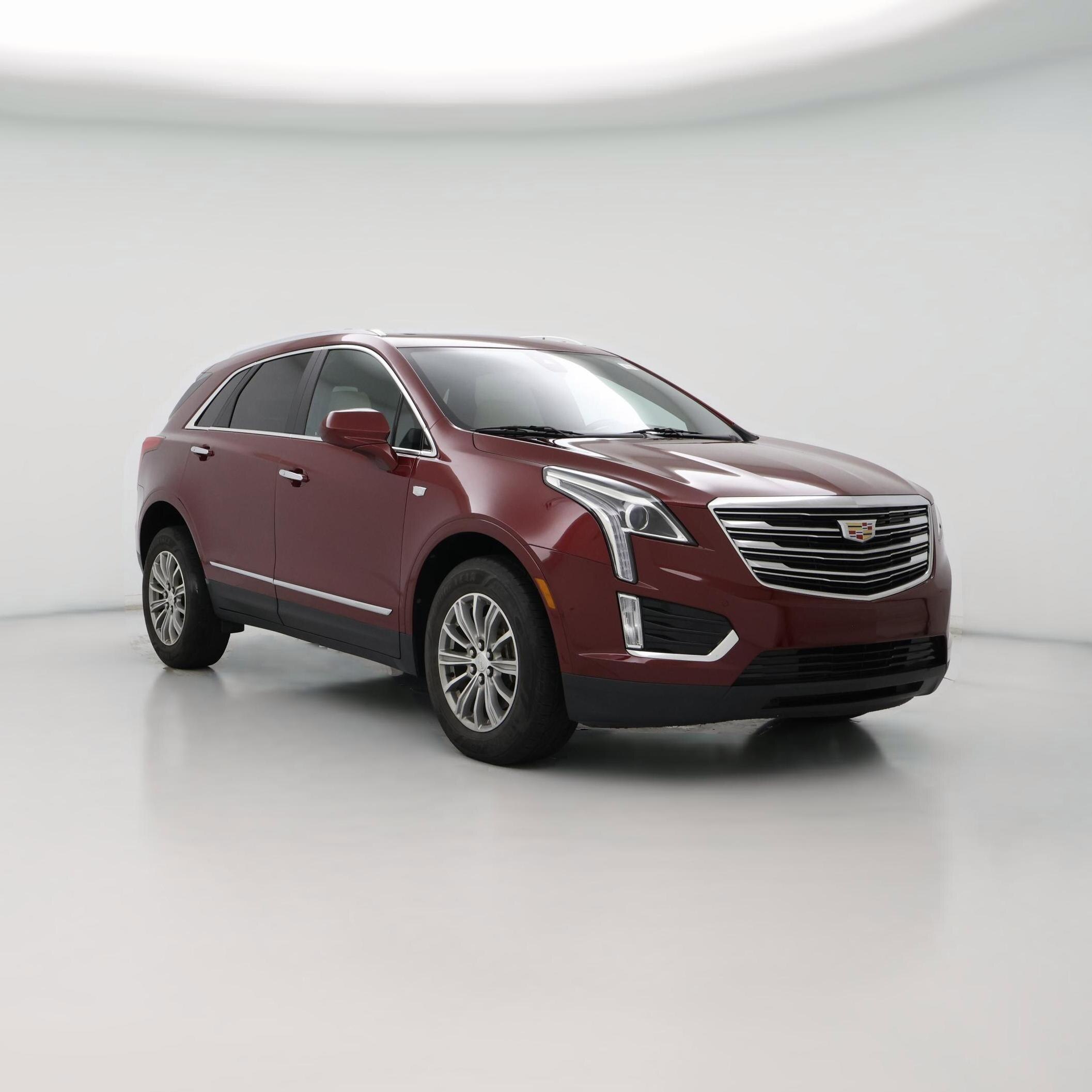 Thumbnail: 2017 Cadillac XT5 - 1
