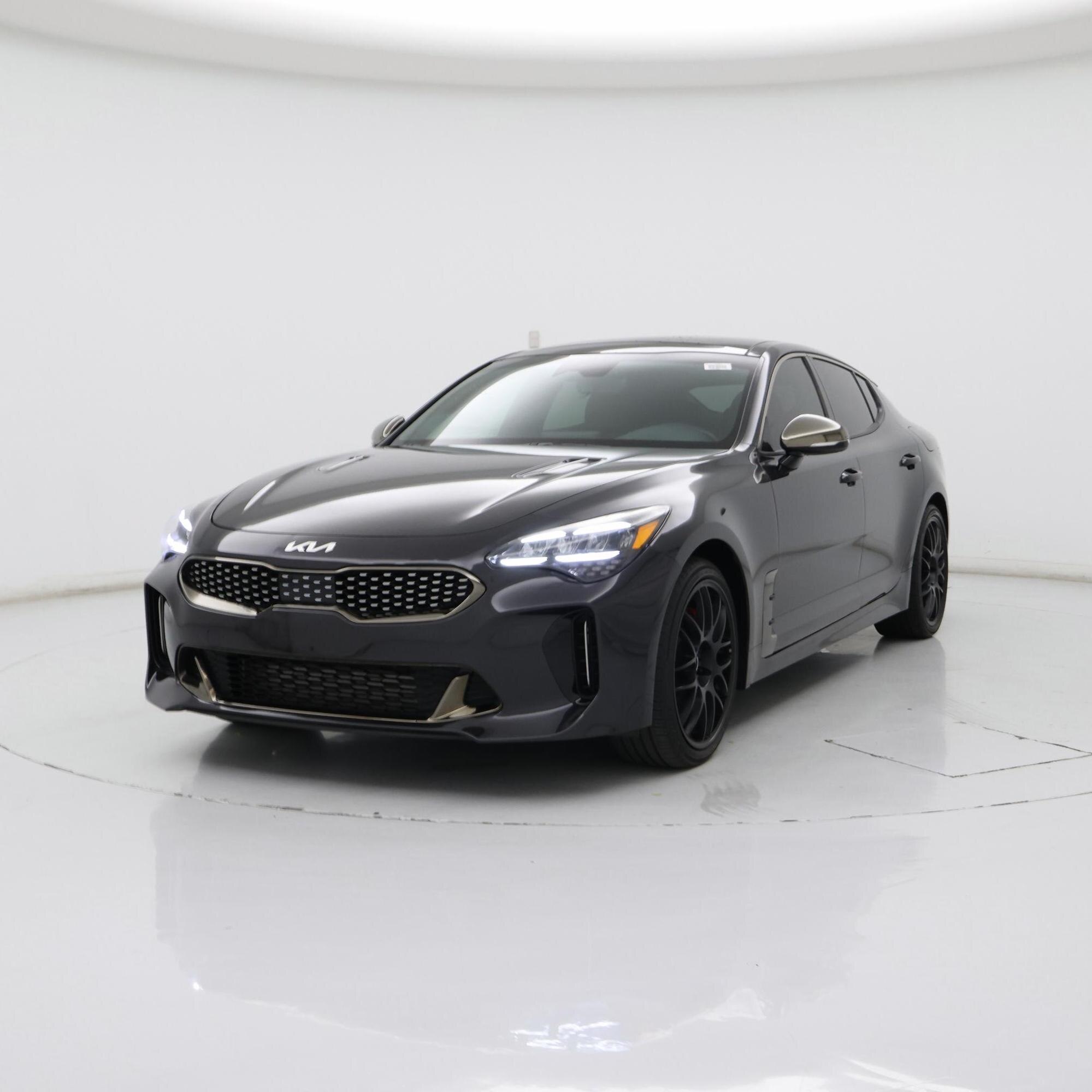 Thumbnail: 2022 Kia Stinger - 4