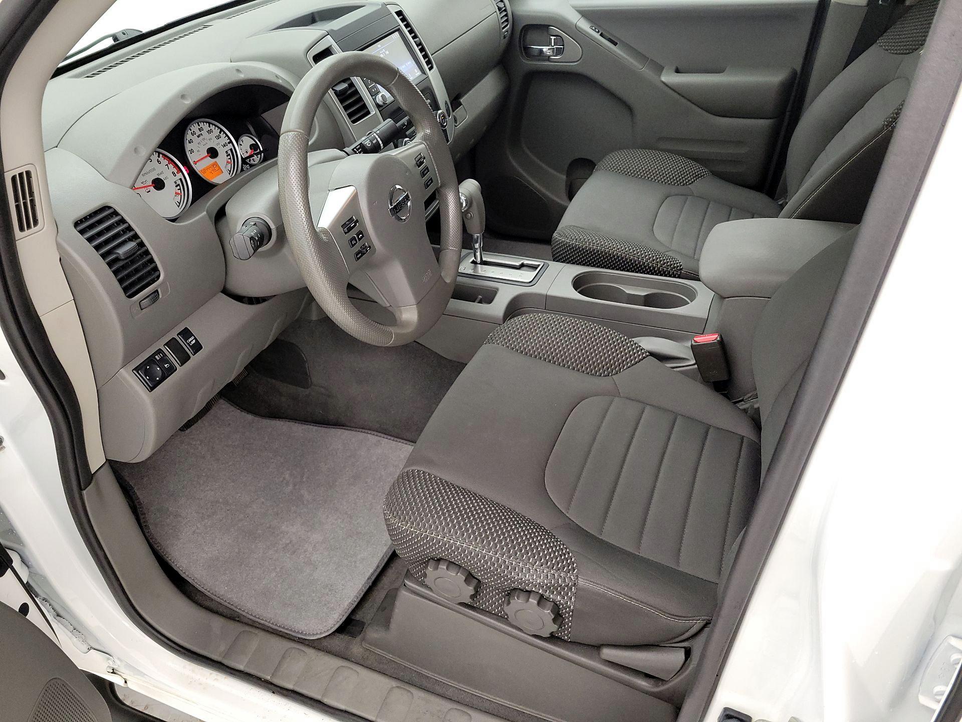 Thumbnail: 2019 Nissan Frontier - 11
