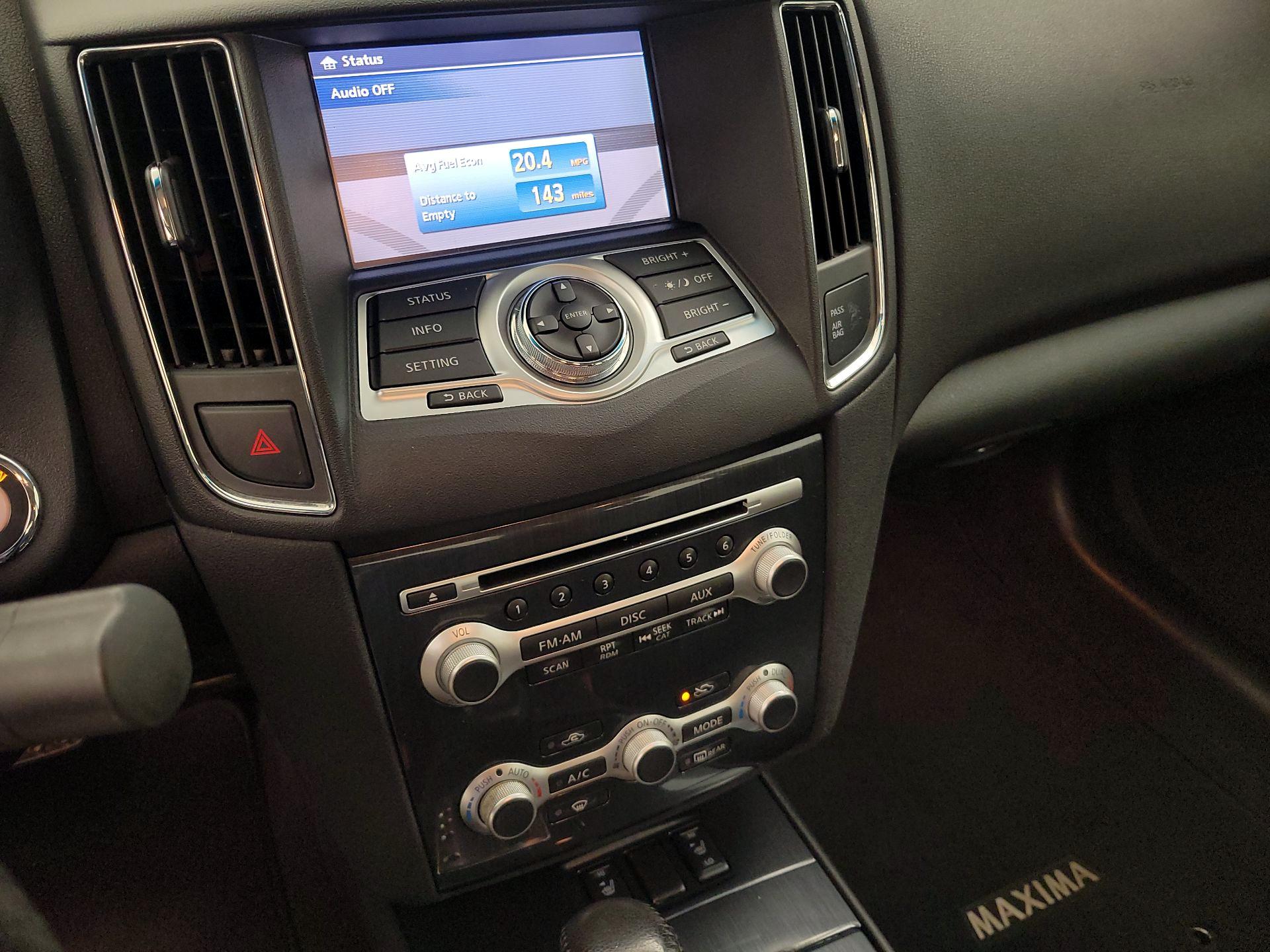 Thumbnail: 2013 Nissan Maxima - 13
