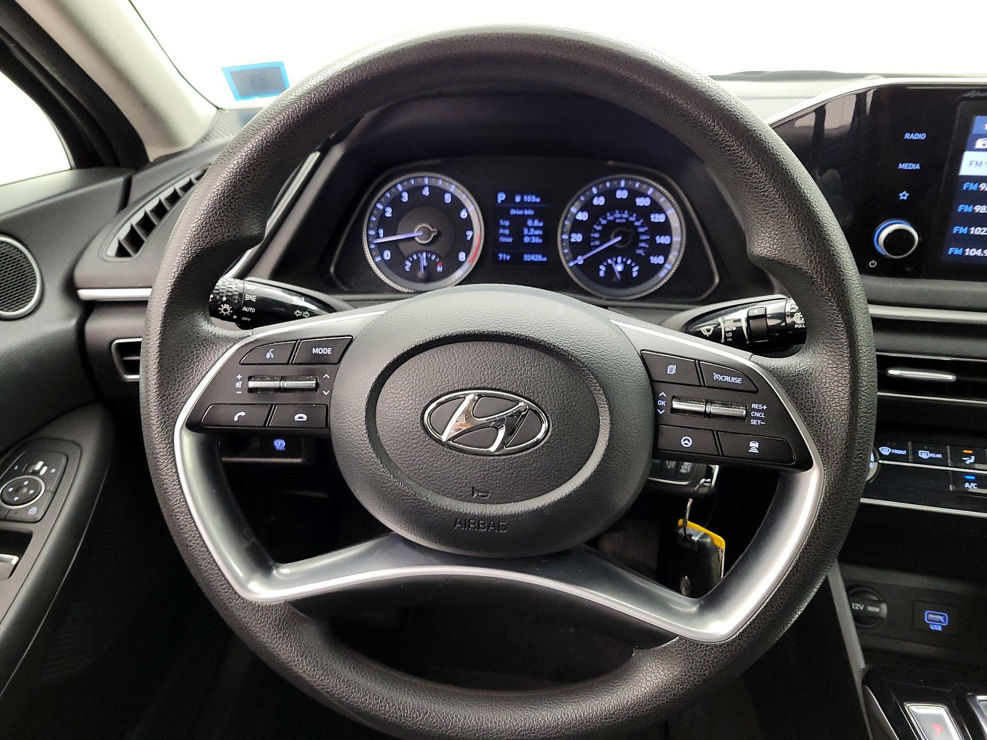 Thumbnail: 2022 Hyundai Sonata - 10