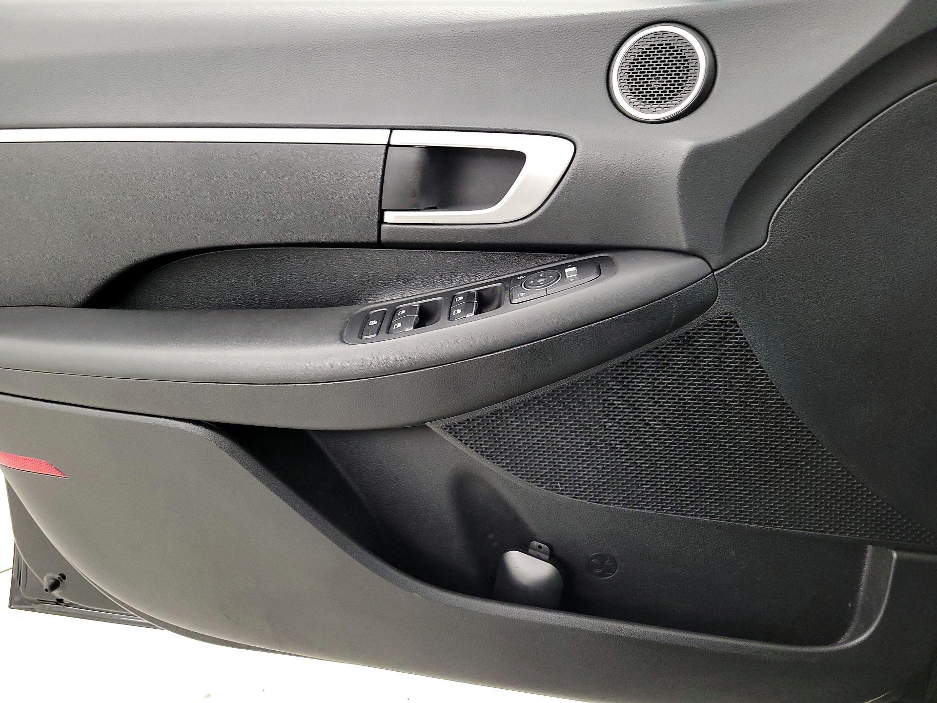 Thumbnail: 2022 Hyundai Sonata - 12