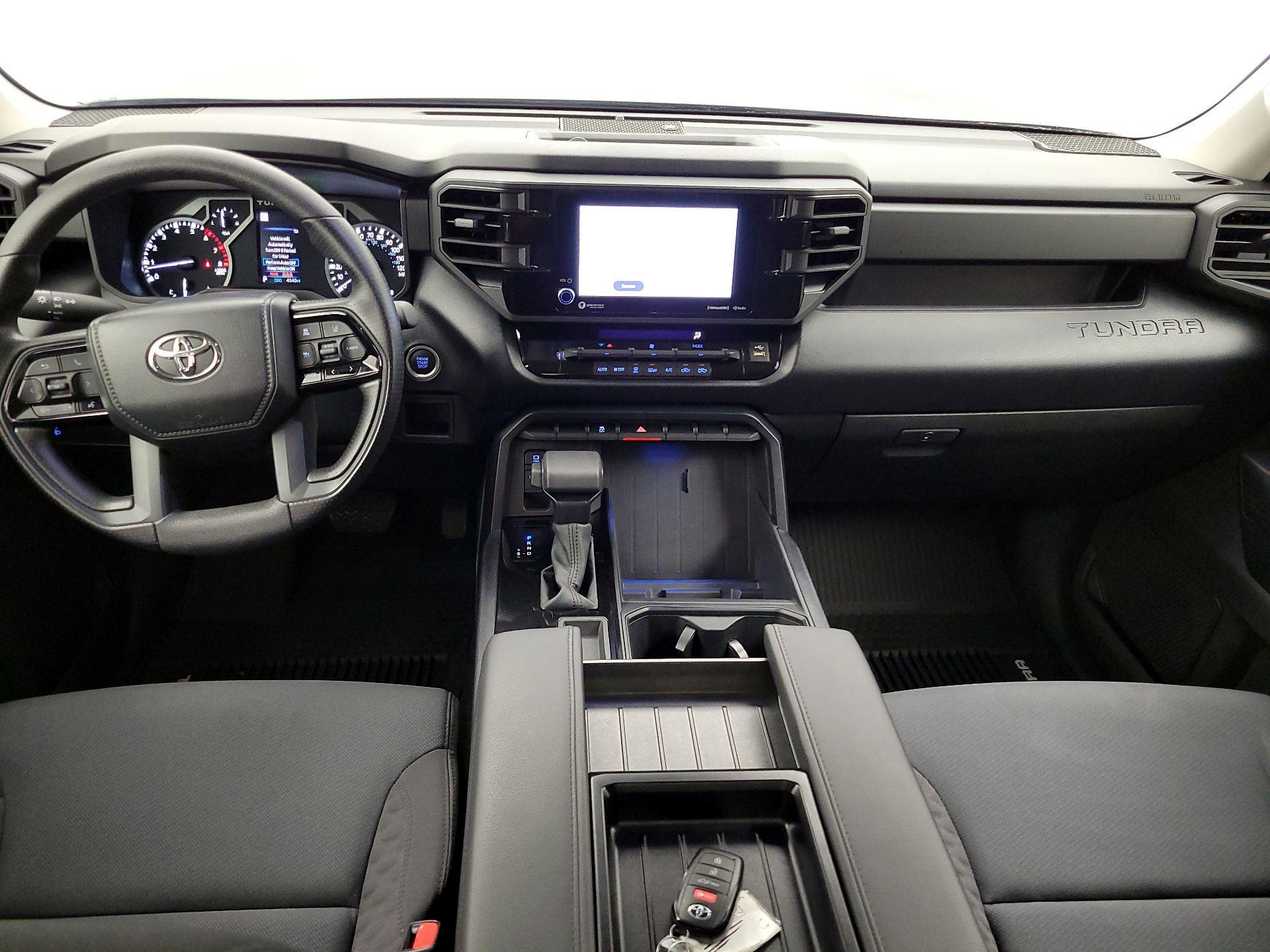 Thumbnail: 2024 Toyota Tundra - 9