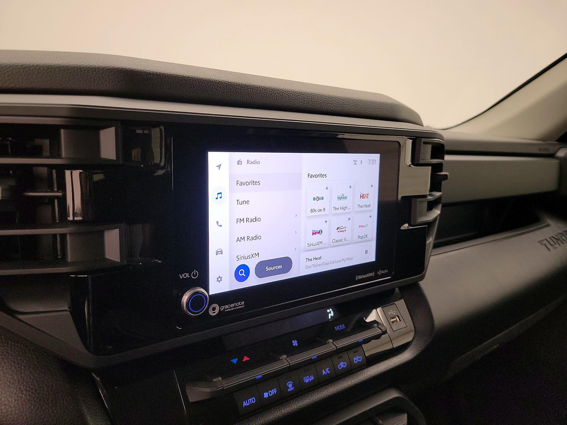 Thumbnail: 2024 Toyota Tundra - 13